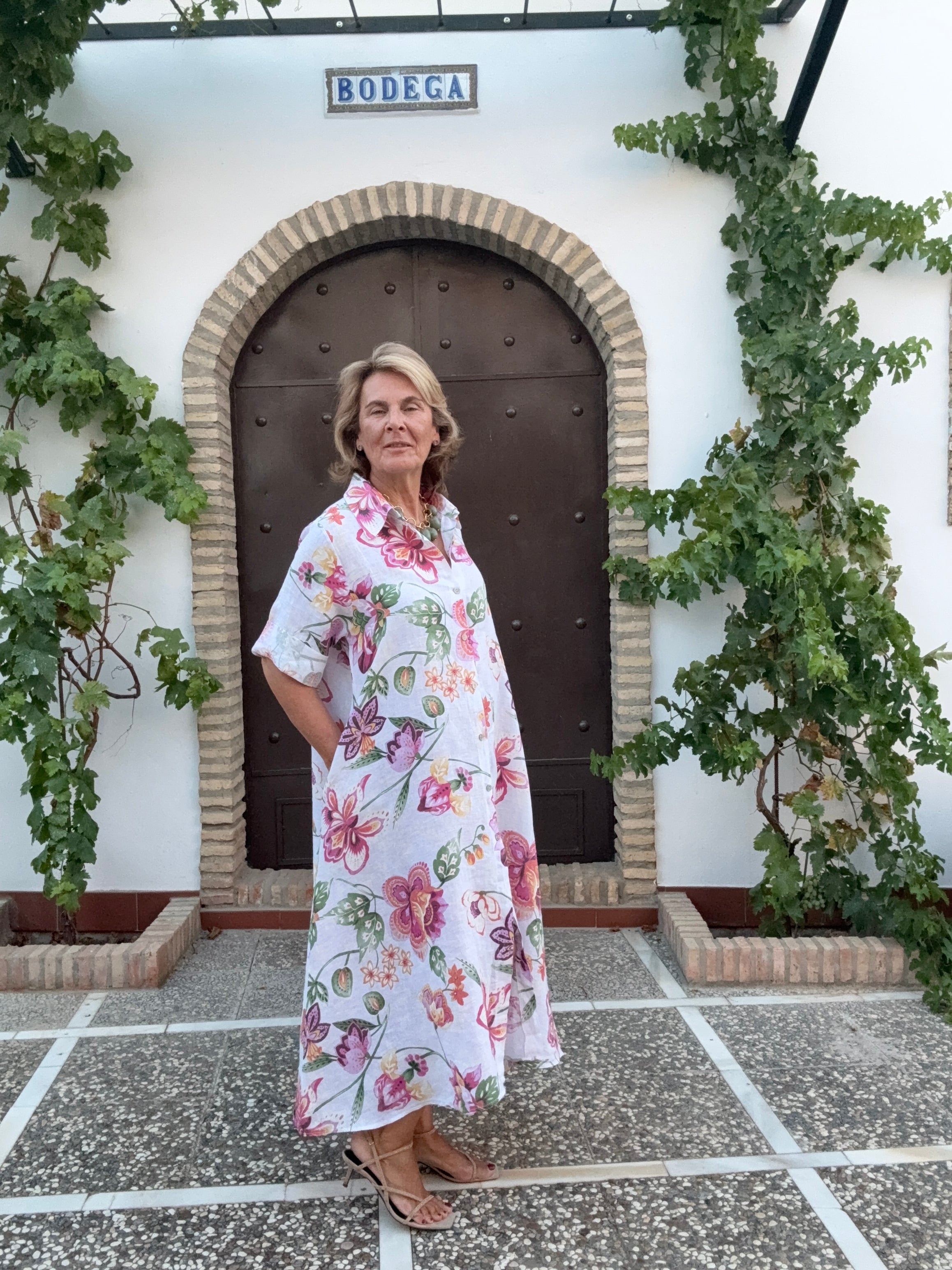 VESTIDO DIVERTIDO BLANCO