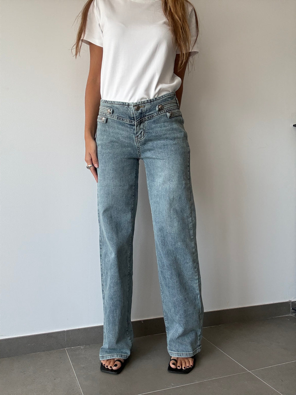 PANTALÓN CORTEA