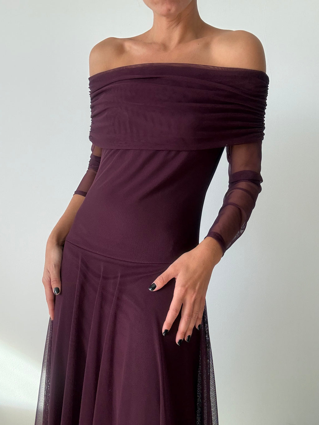 VESTIDO BALCÓN BERENJENA