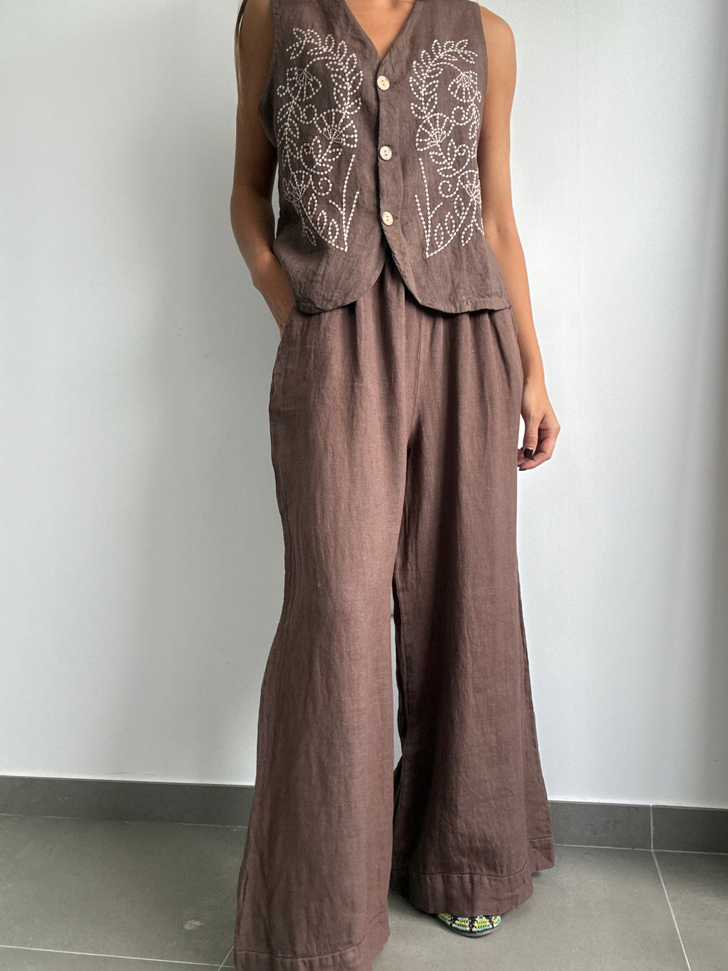 PANTALÓN NAFUNA MARRÓN