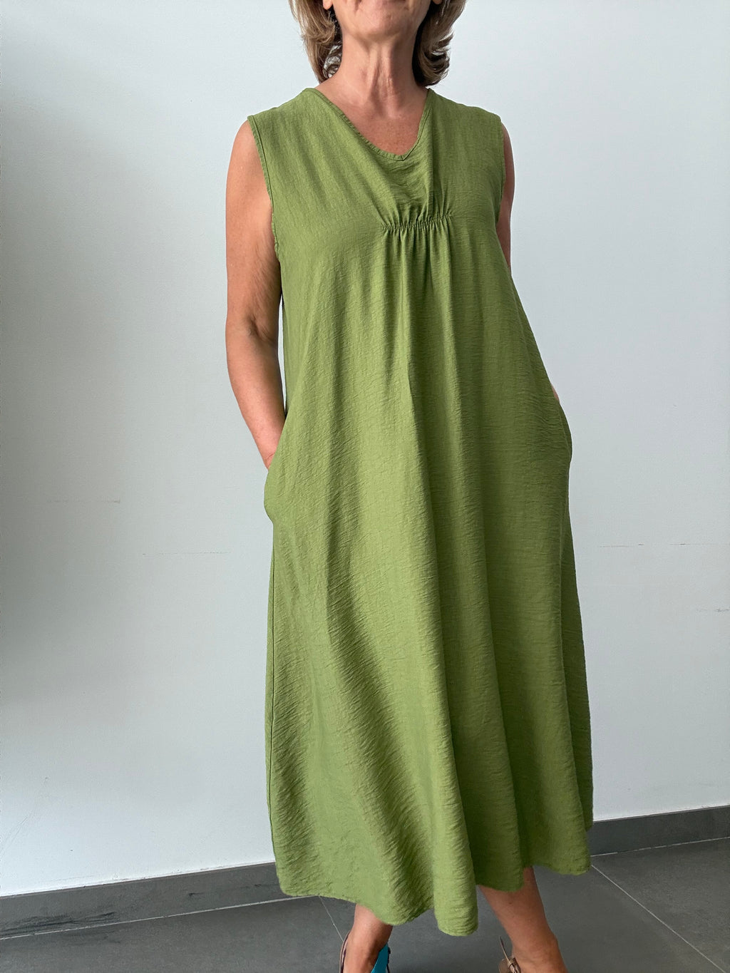 VESTIDO FRUNCIDO PISTACHO