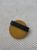 BROCHE PLANETA MOSTAZA