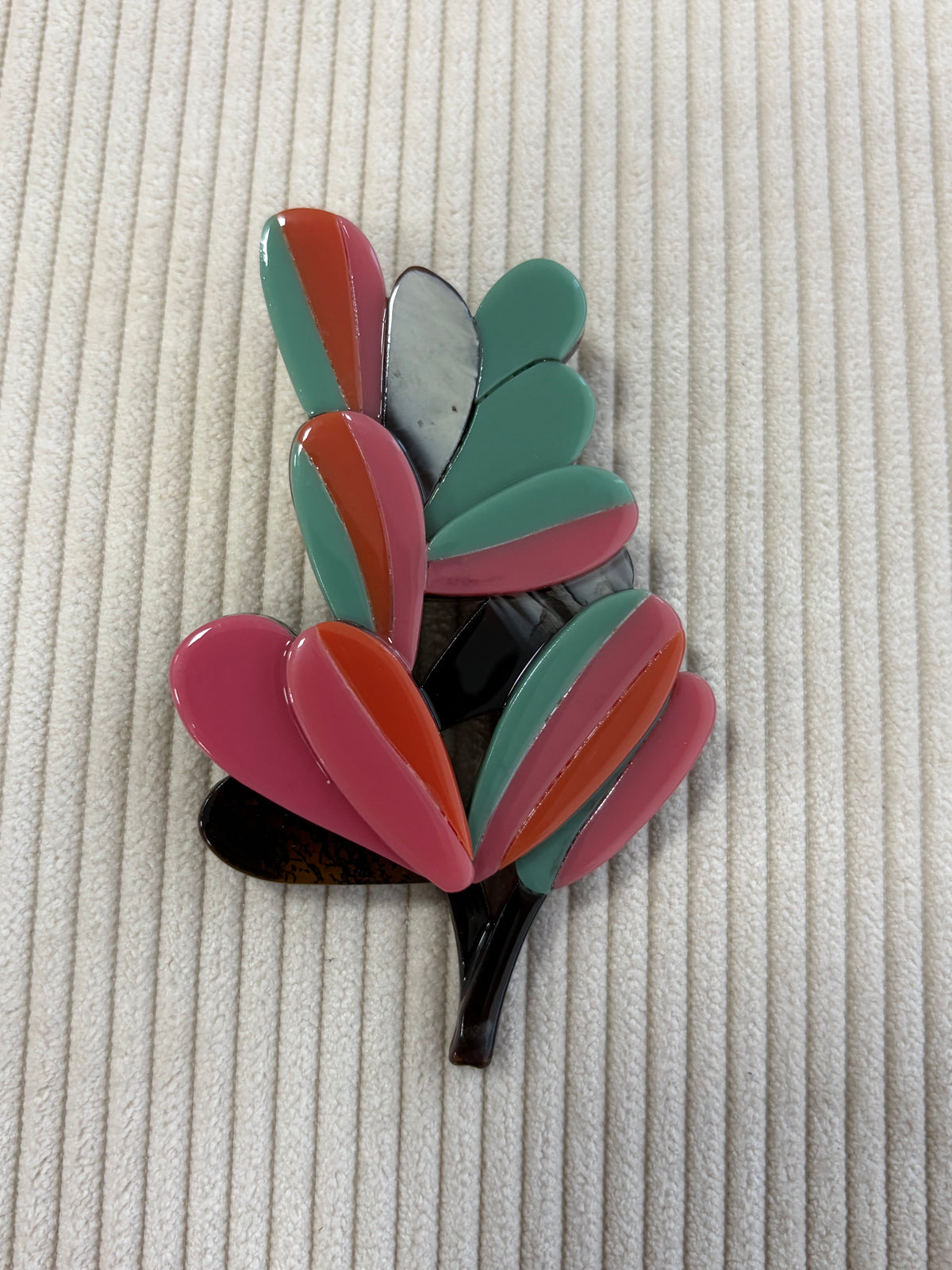 BROCHE ARBOL MAQUILLAJE
