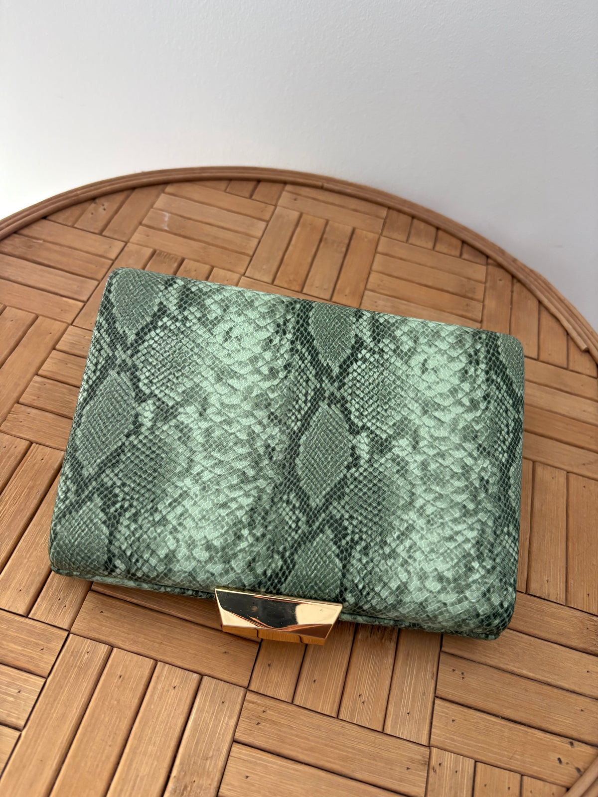 BOLSO MANO VERDE