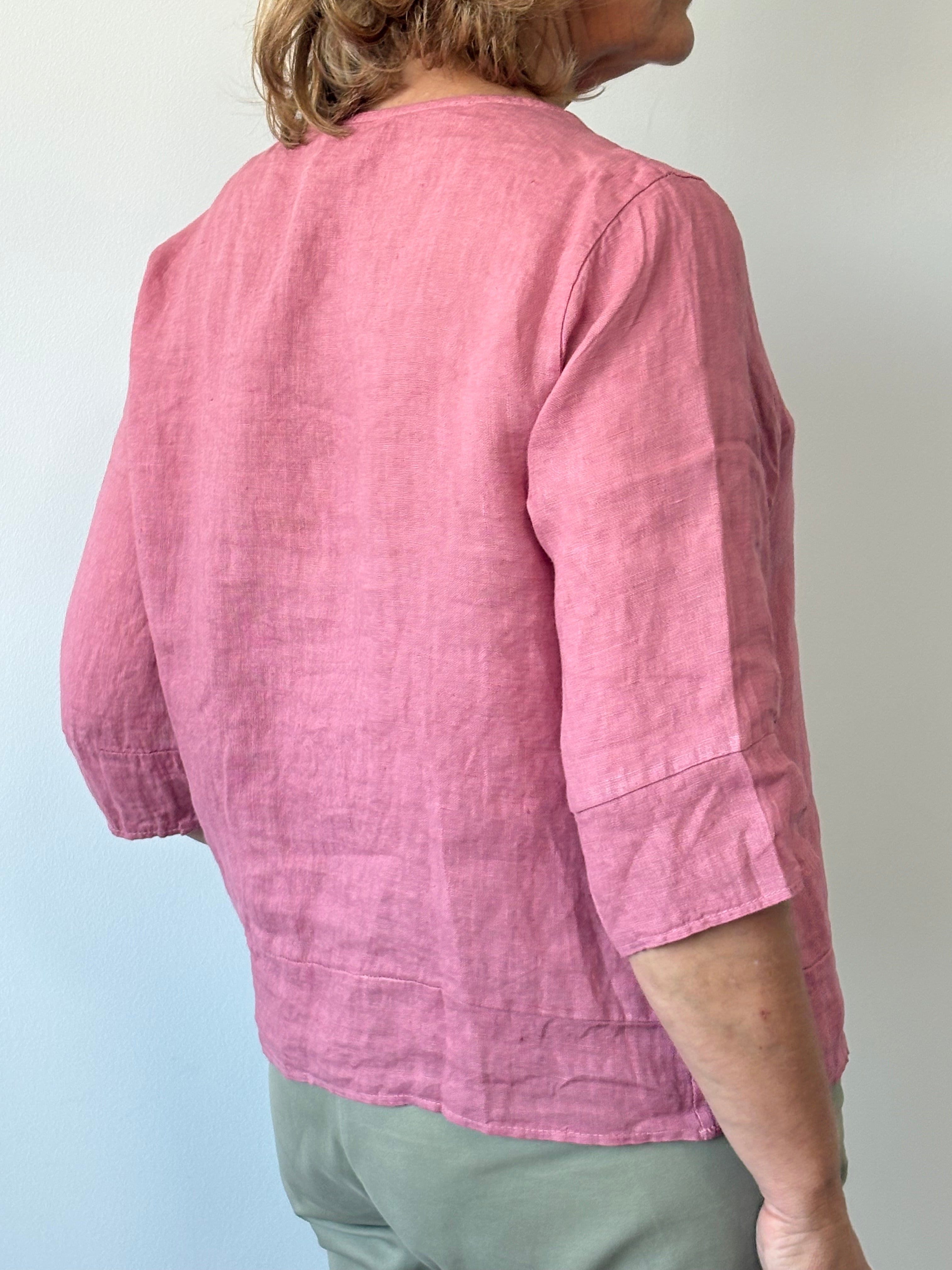 BLUSA LEÓN ROSA MAQUILLAJE
