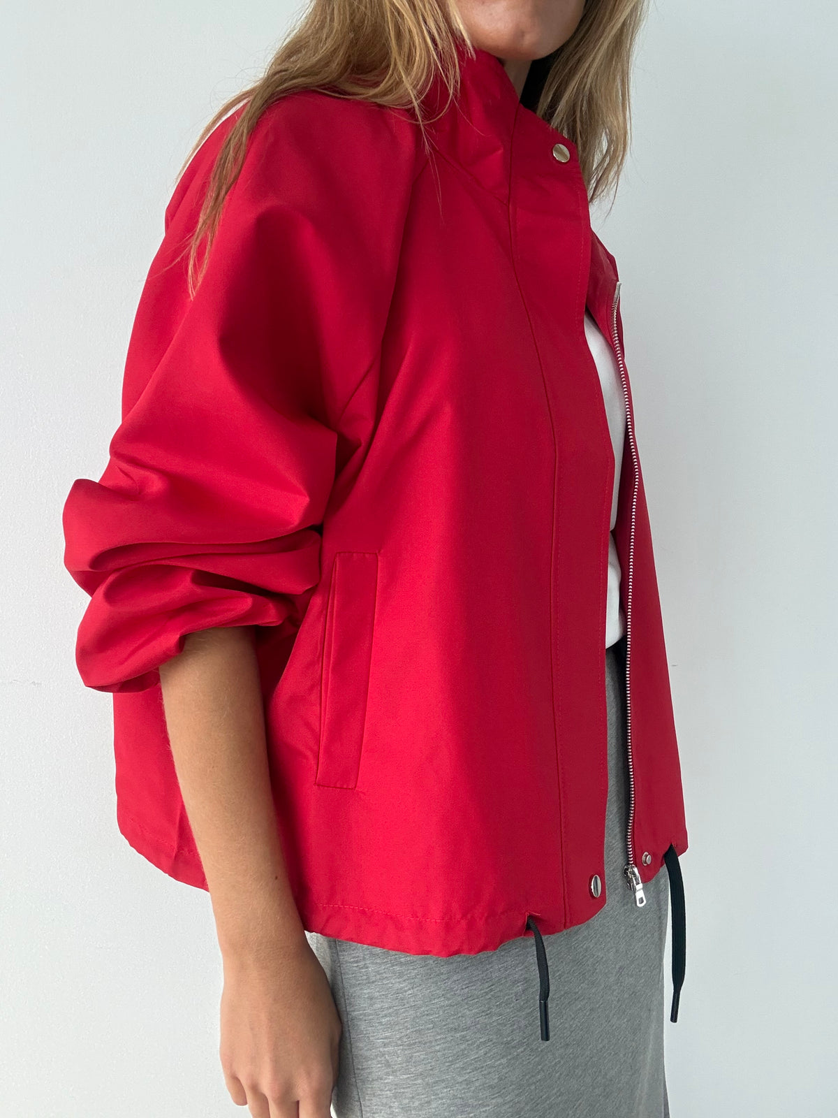 CAZADORA MIRANDA ROJA