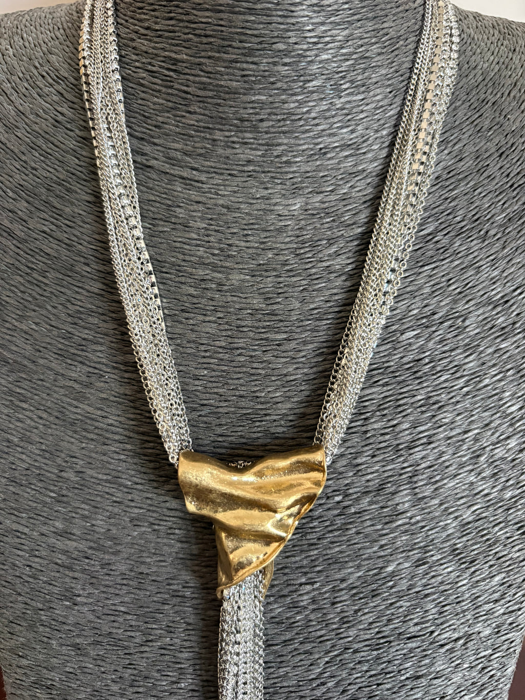 COLLAR MÚLTIPLO