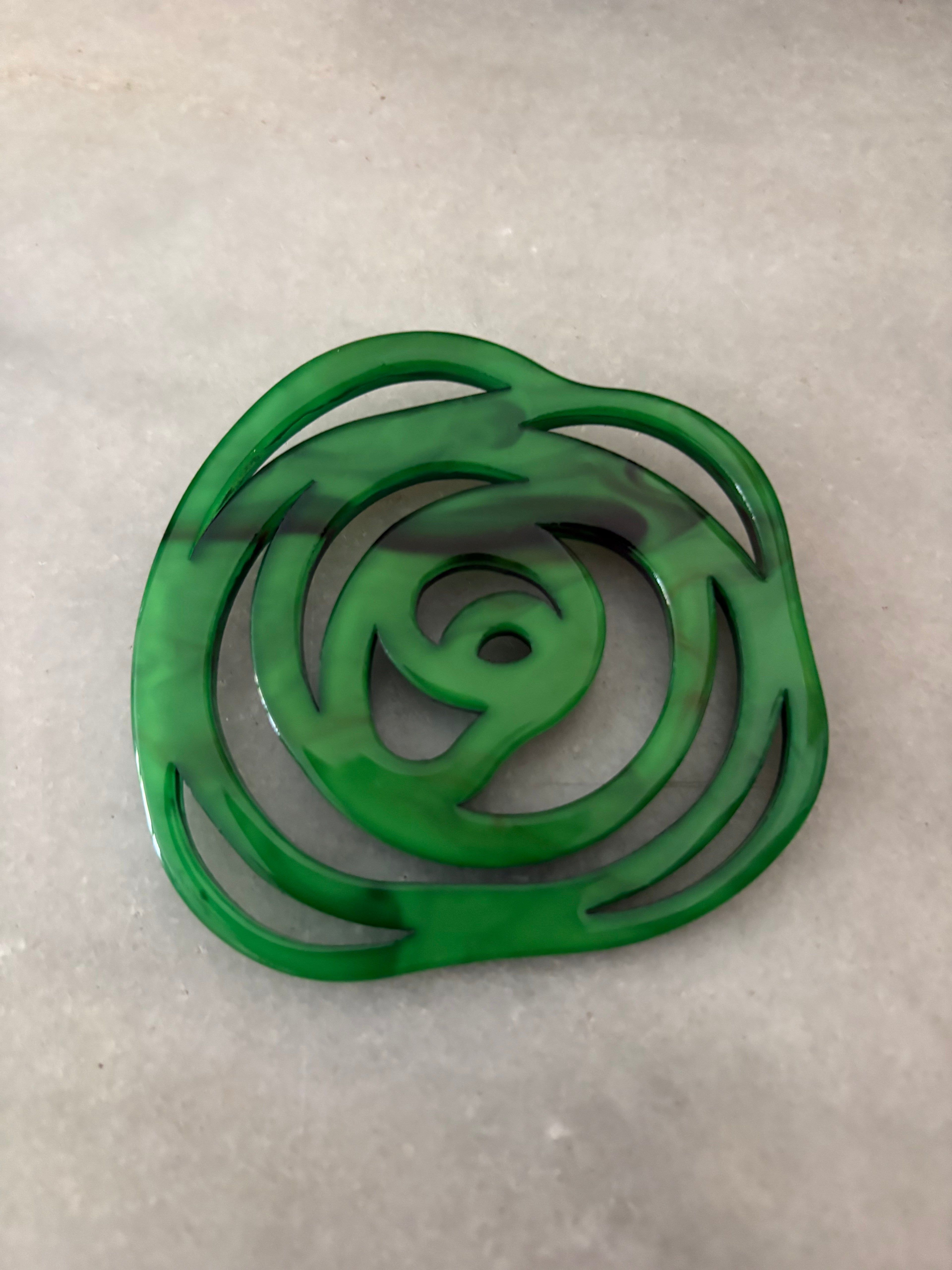 BROCHE LABERINTO VERDE