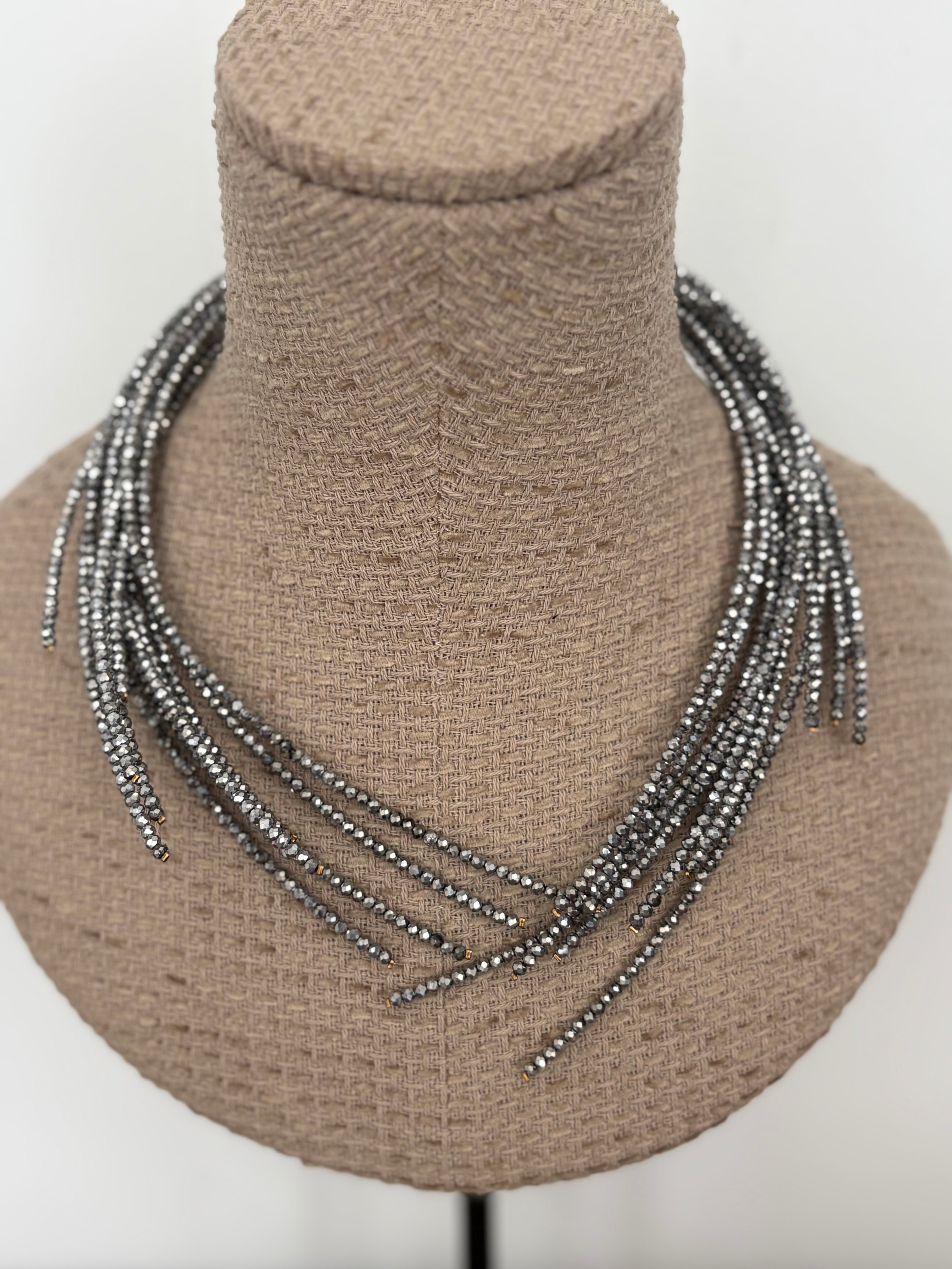 COLLAR  PUNTAS PLATEADO