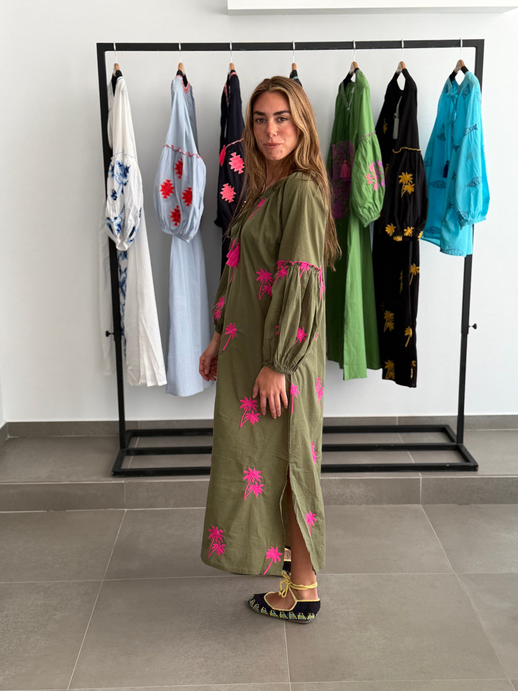 VESTIDO MACEDONIA VERDE/FUCSIA