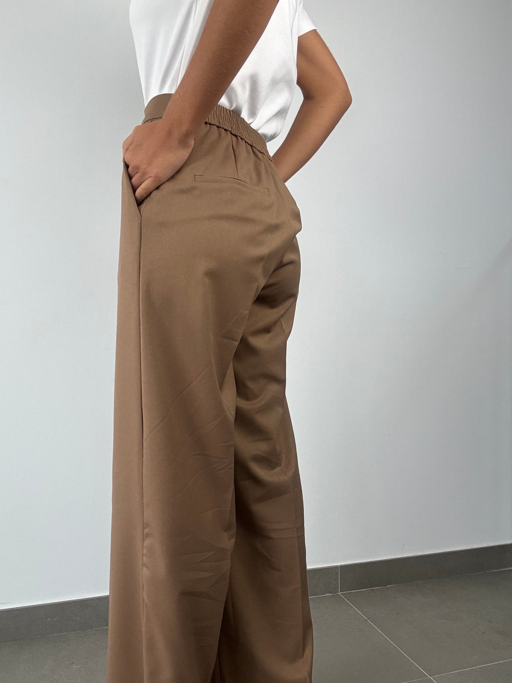 PANTALÓN PLATEA CAMEL