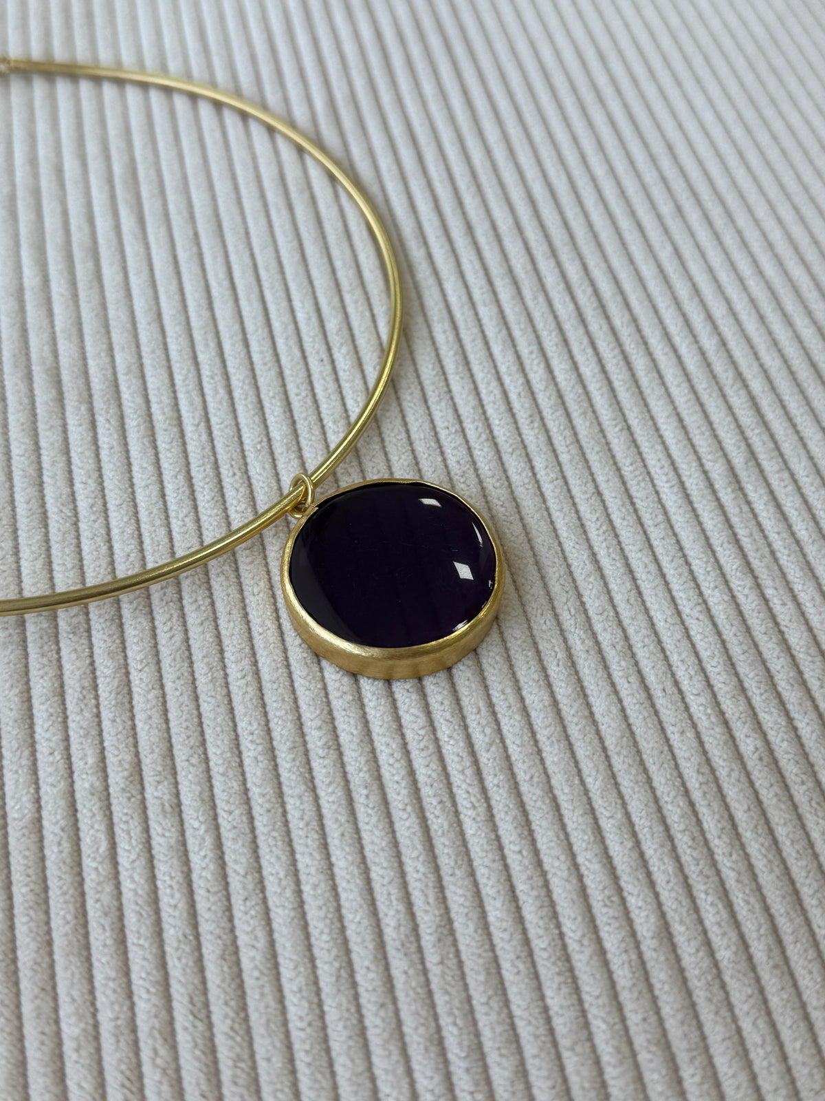 COLLAR LORA MORADO