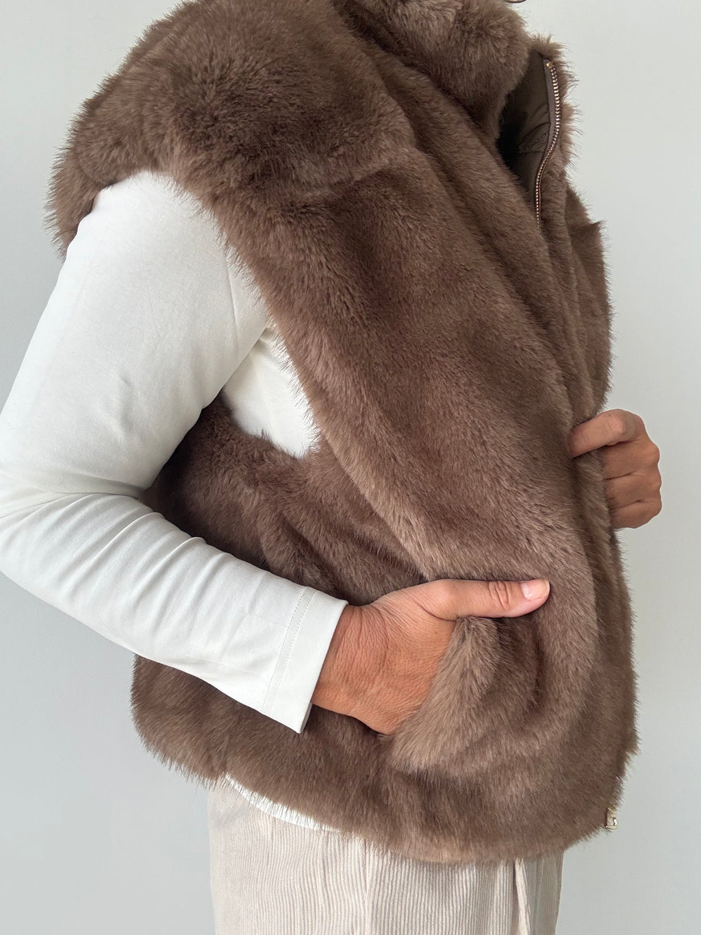 CHALECO EDER BEIGE