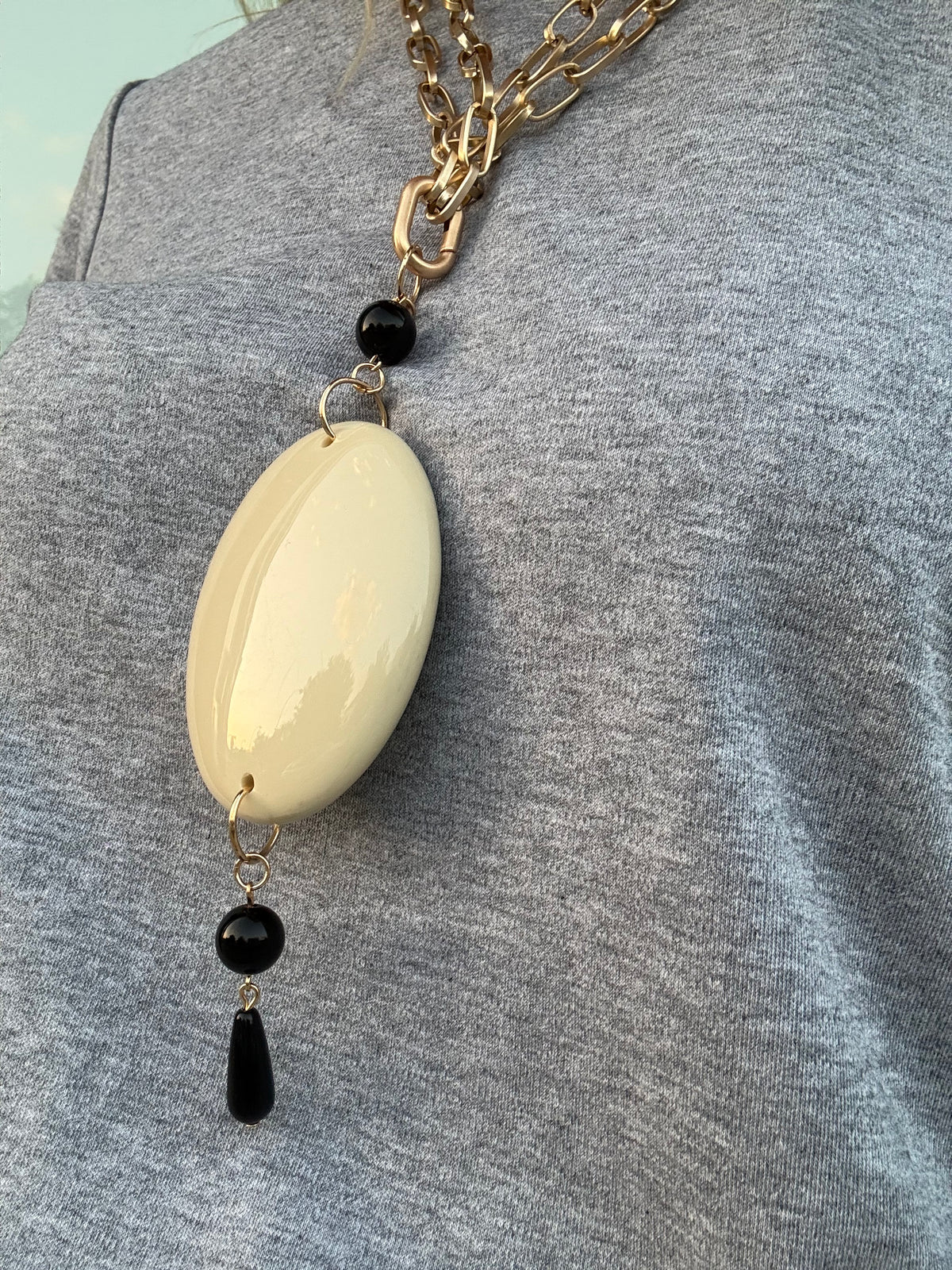 COLLAR ÓVALO MARFIL