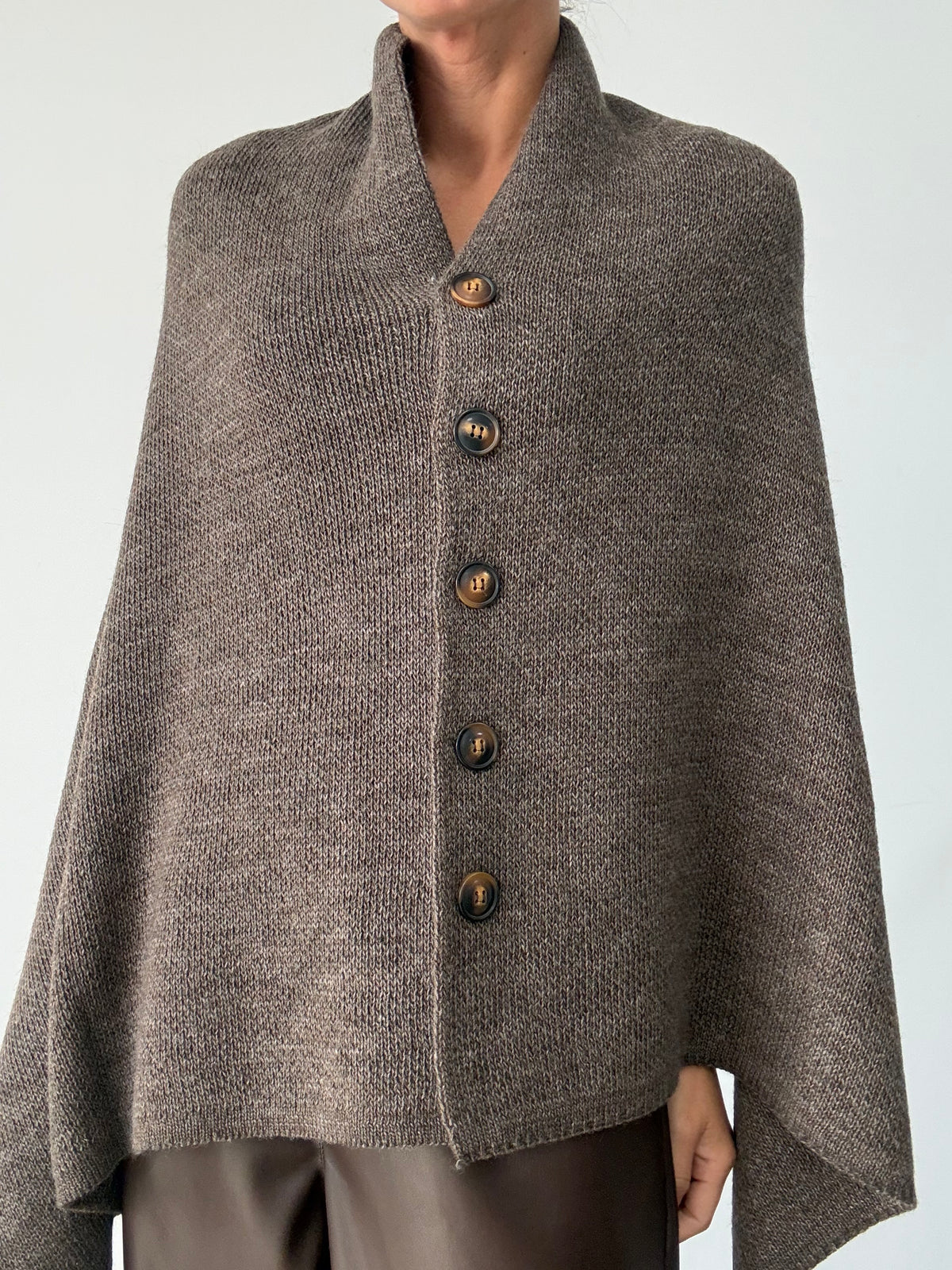 PONCHO ULA TABACO