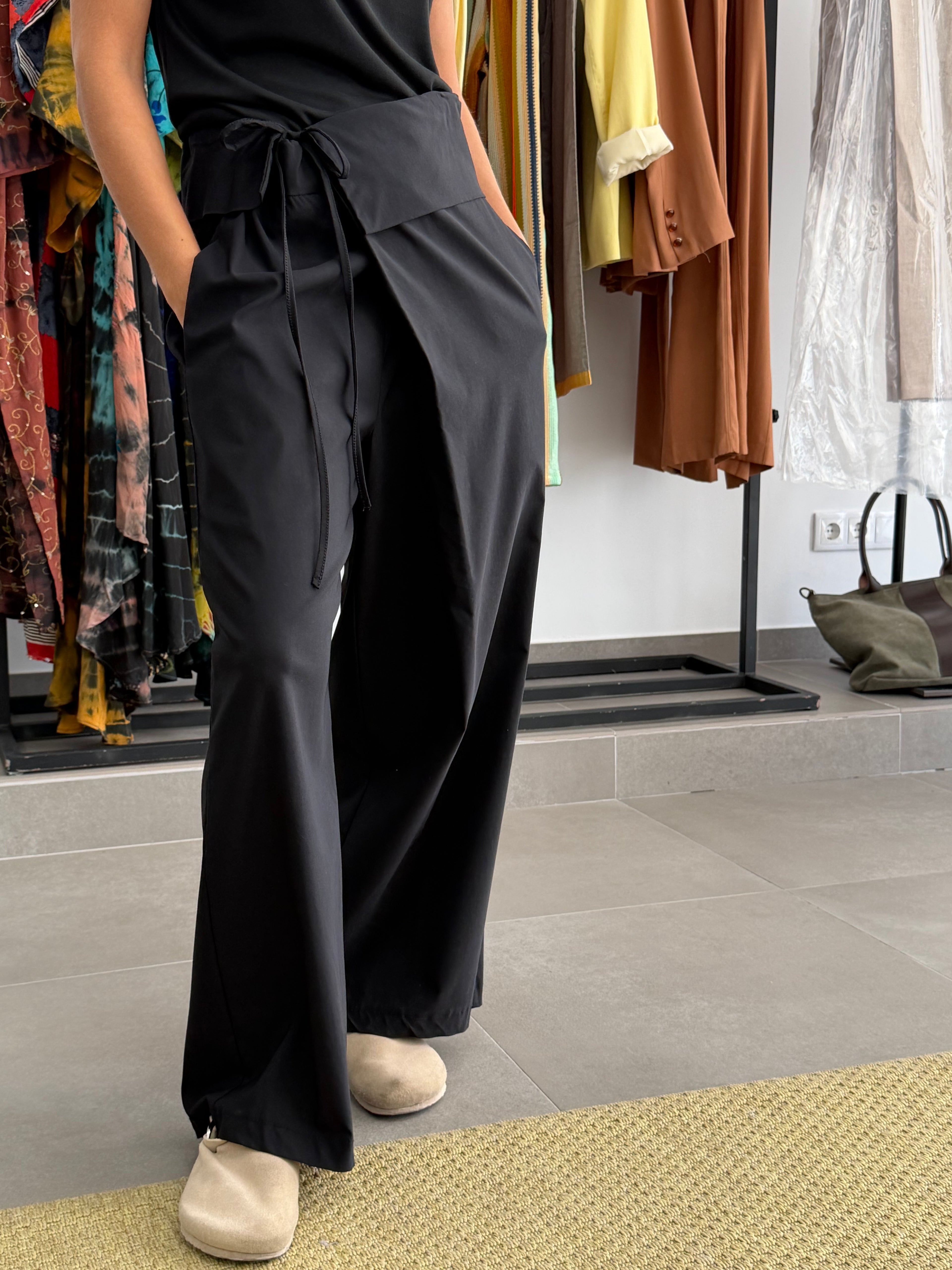 PANTALÓN OSAKA NEGRO