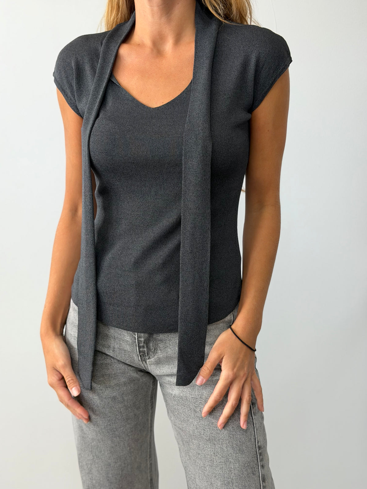 JERSEY NERO GRIS