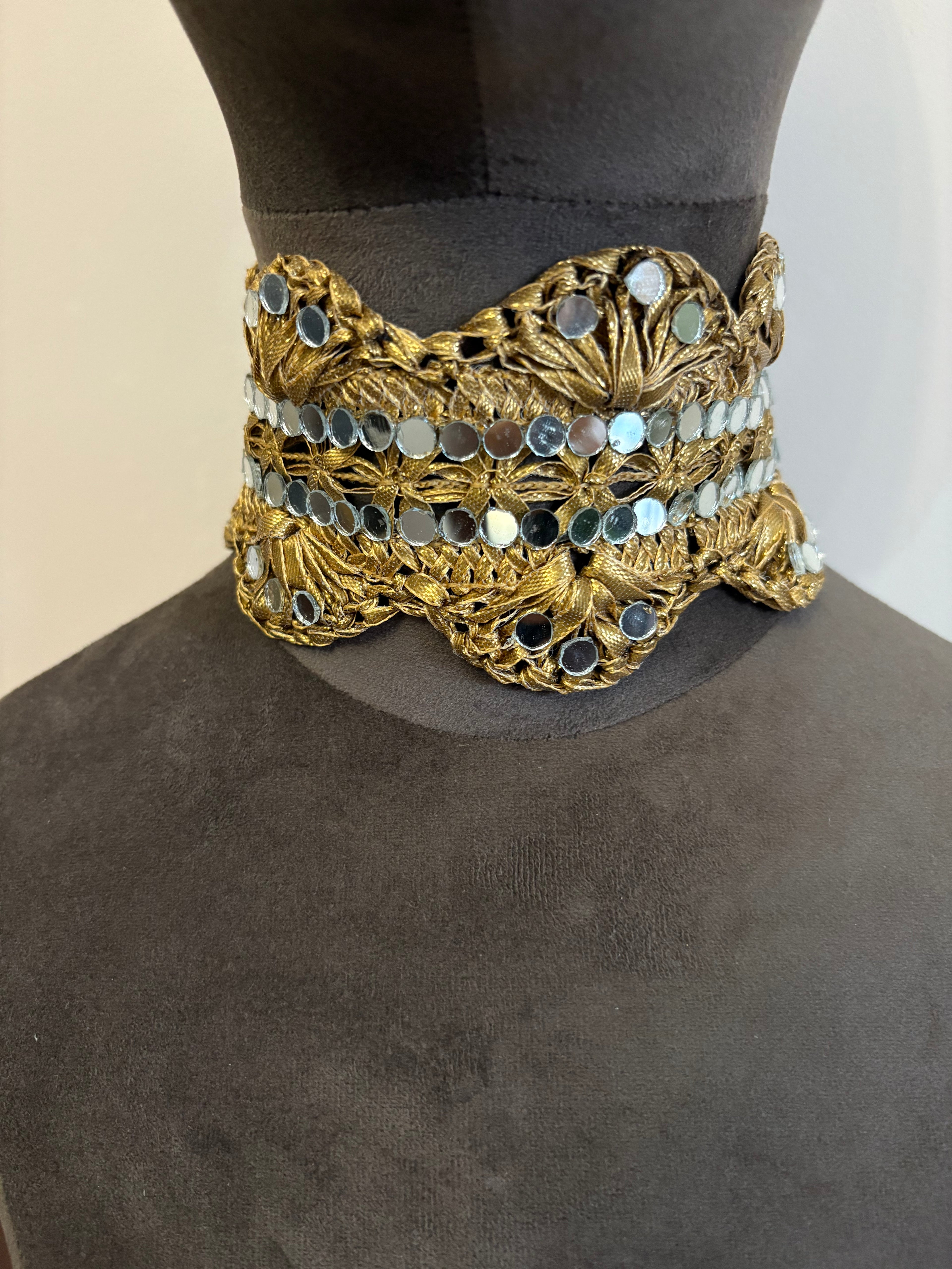 COLLAR BARROCO