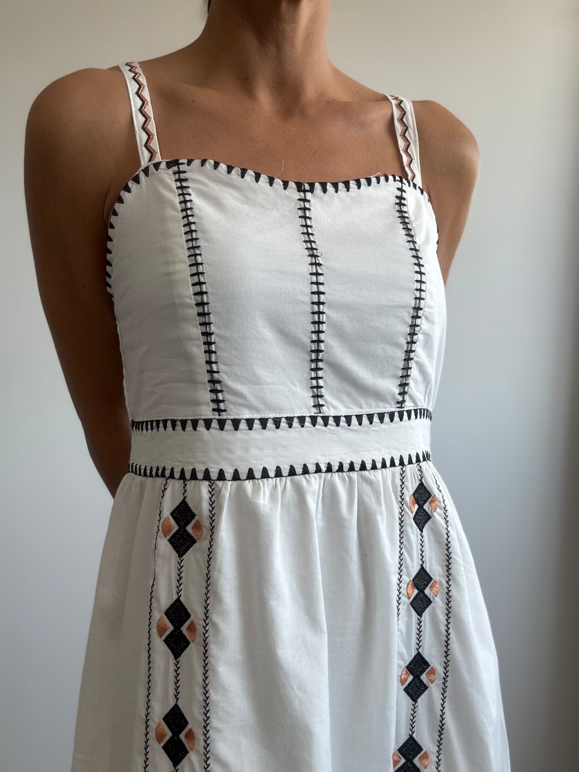 VESTIDO COMO