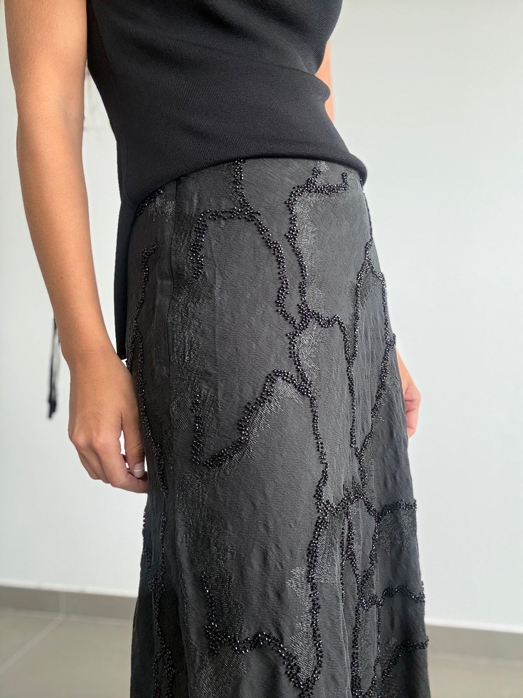 FALDA VARENA NEGRO