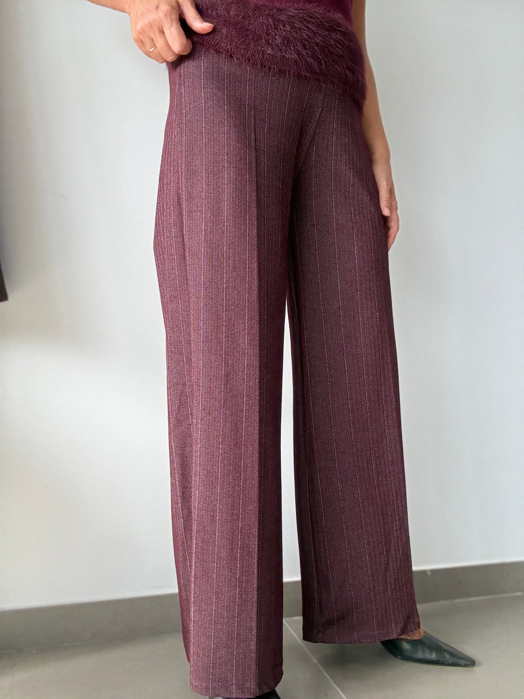 PANTALÓN URANO BURDEOS