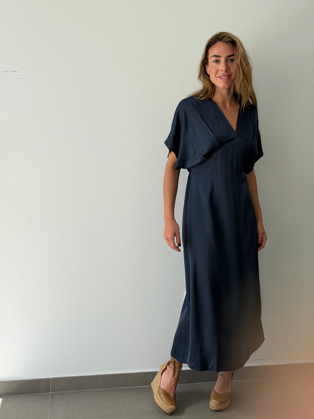 VESTIDO NEFERET