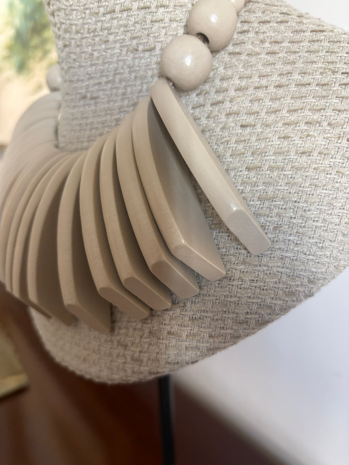 COLLAR PAPÚA MARFIL
