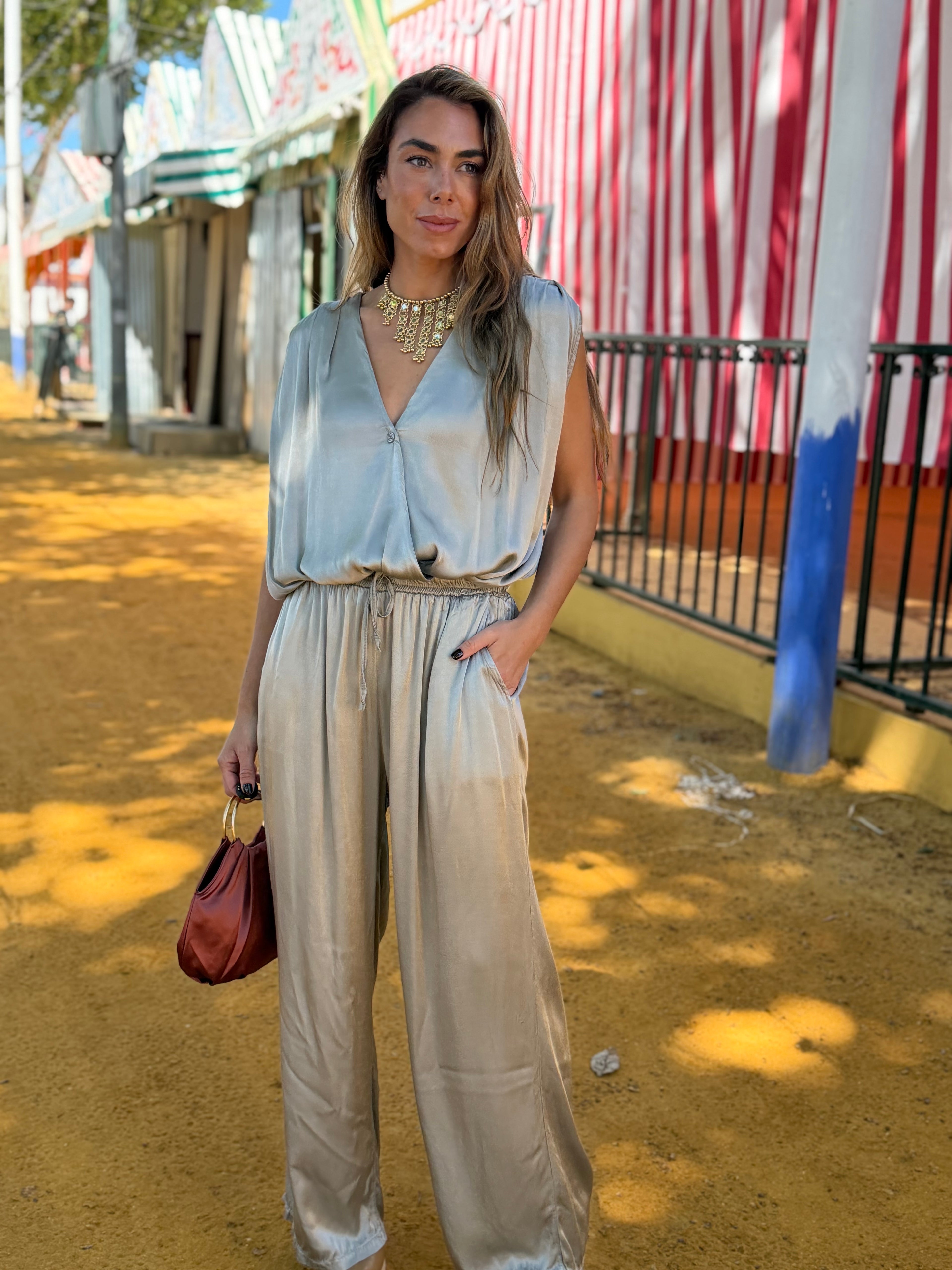 PANTALÓN RIOJANA PLATEADO