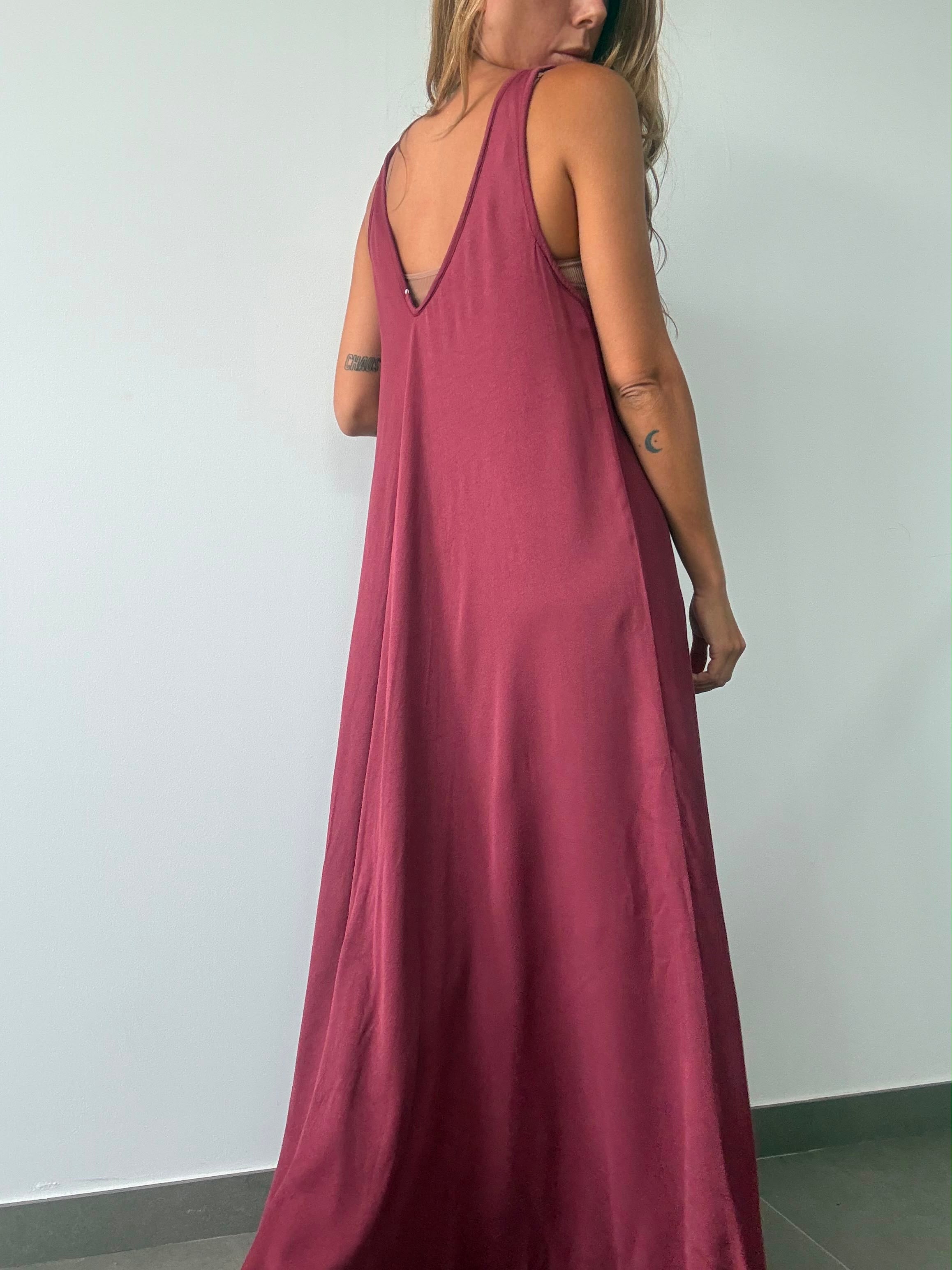VESTIDO ISABELA BURDEOS