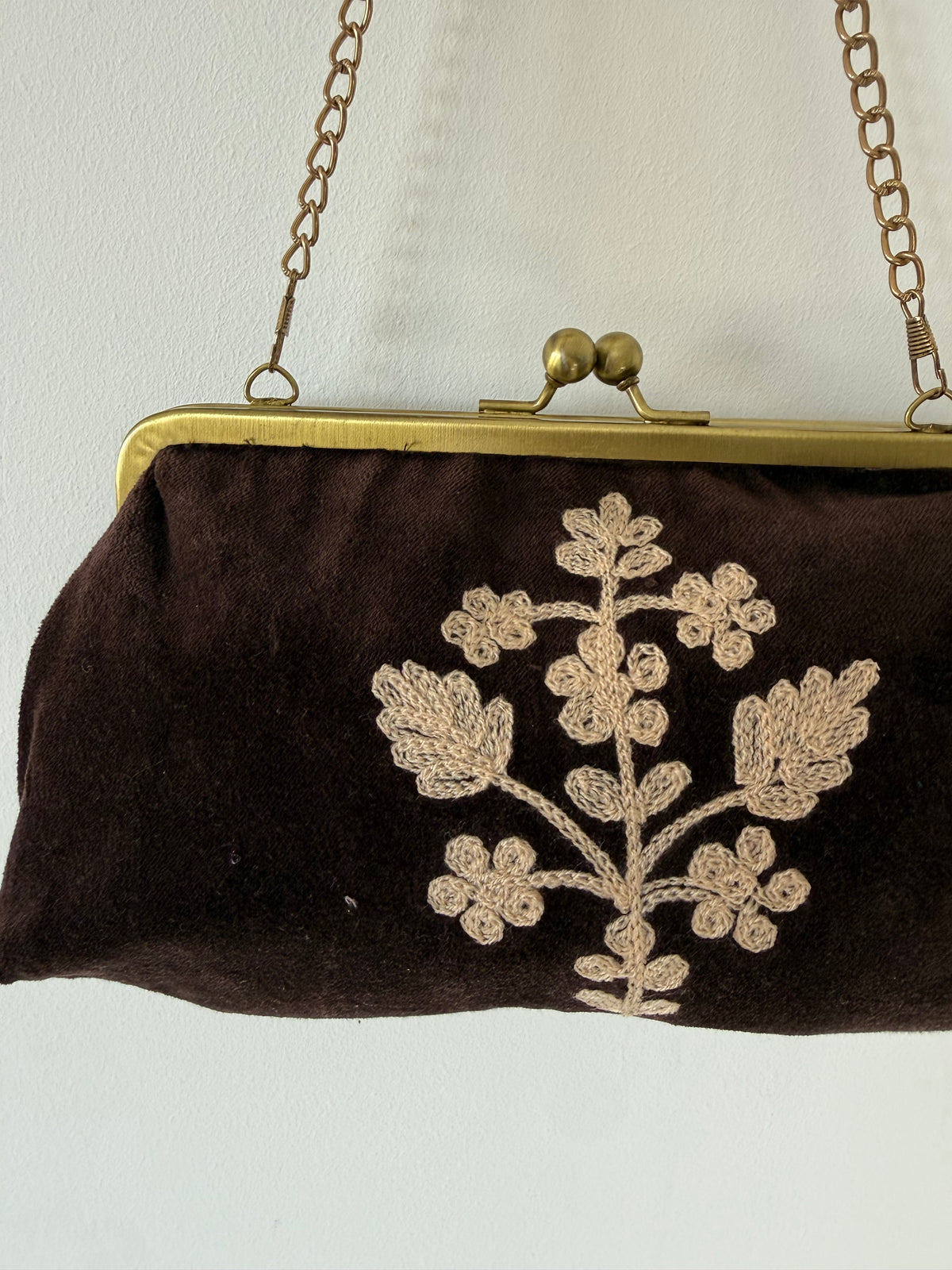 BOLSO ABETO CHOCOLATE