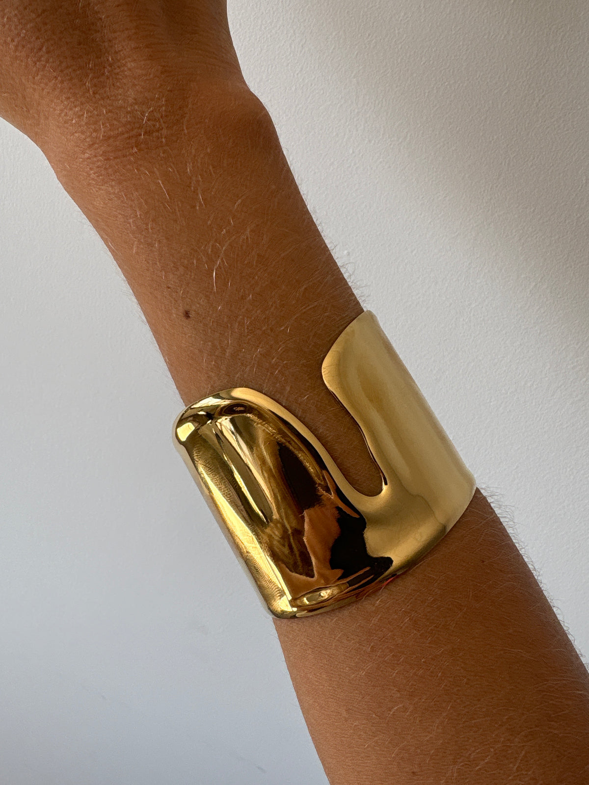 PULSERA ABA DORADA