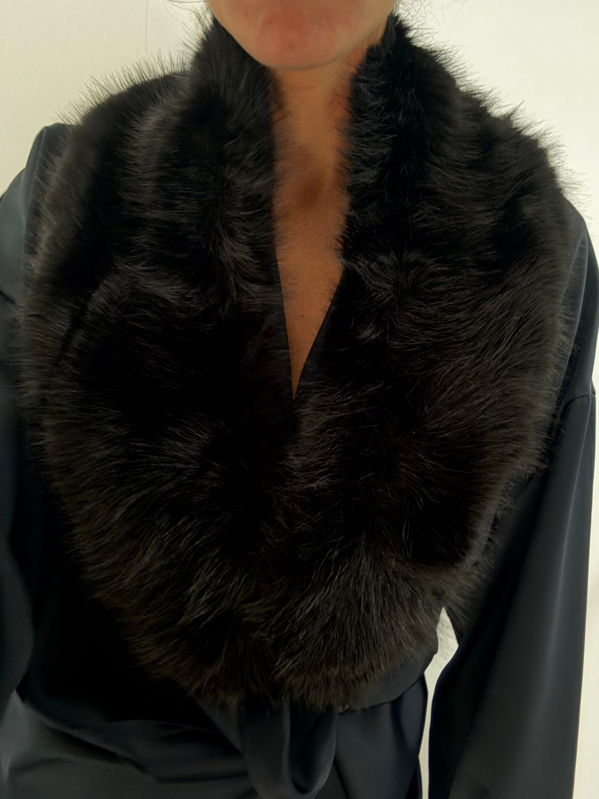 CUELLO SAMARA NEGRO