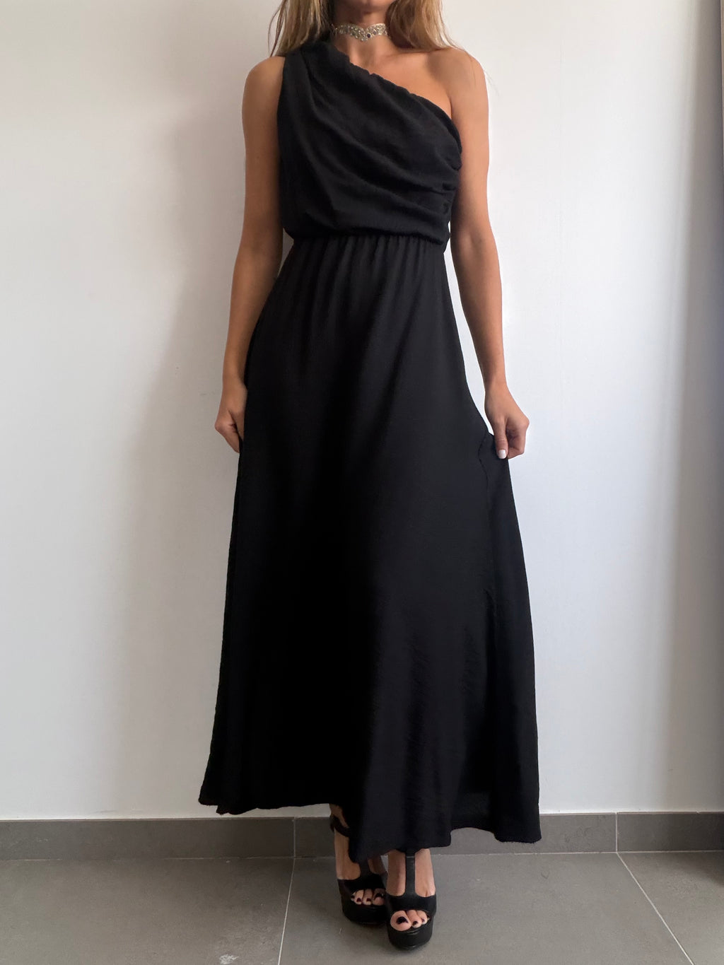 VESTIDO NYX NEGRO
