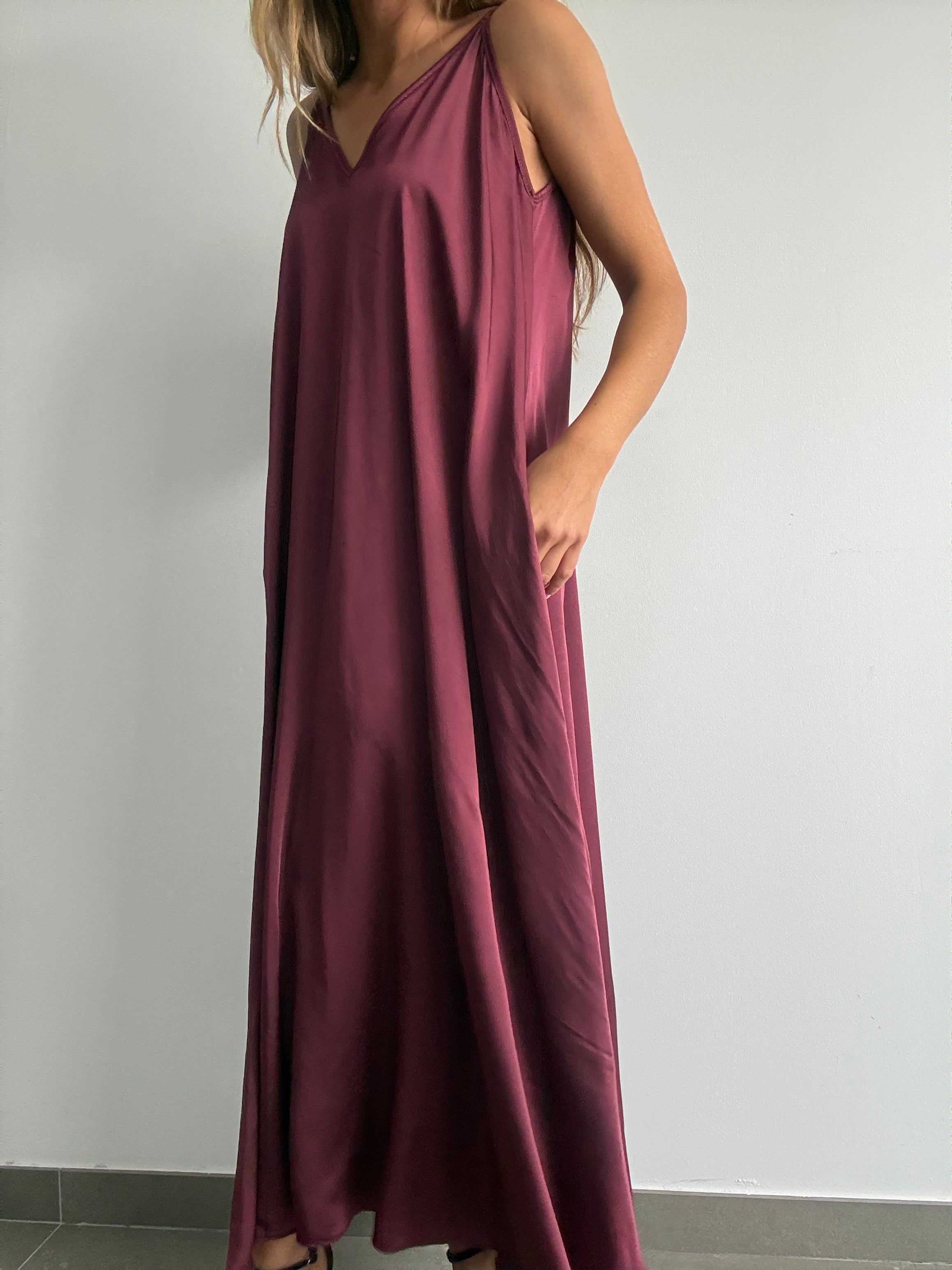 VESTIDO CELIA BURDEOS