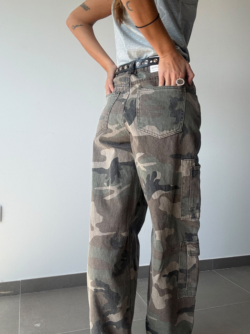 PANTALÓN ALFA