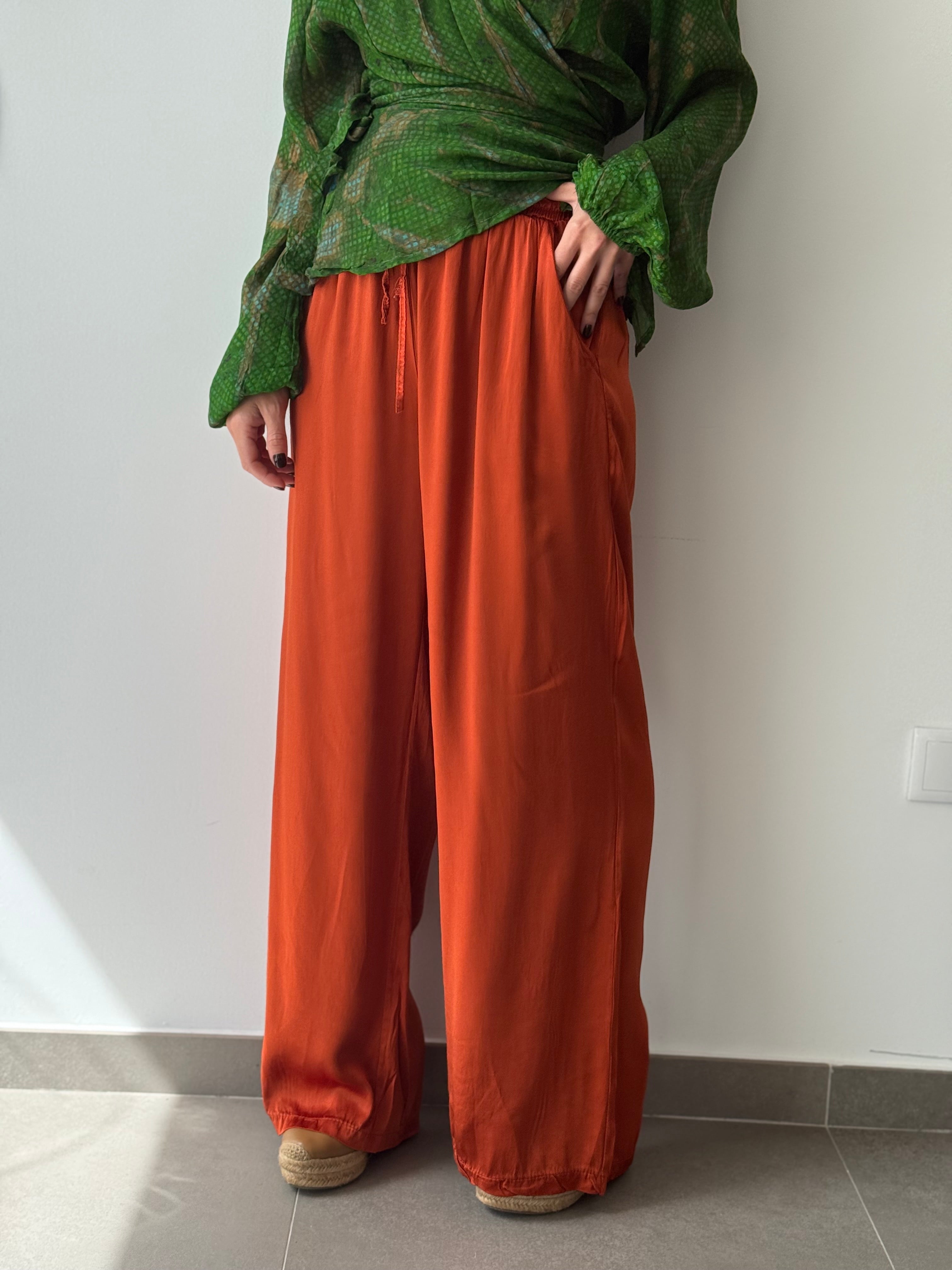 PANTALÓN RIOJANA NARANJA