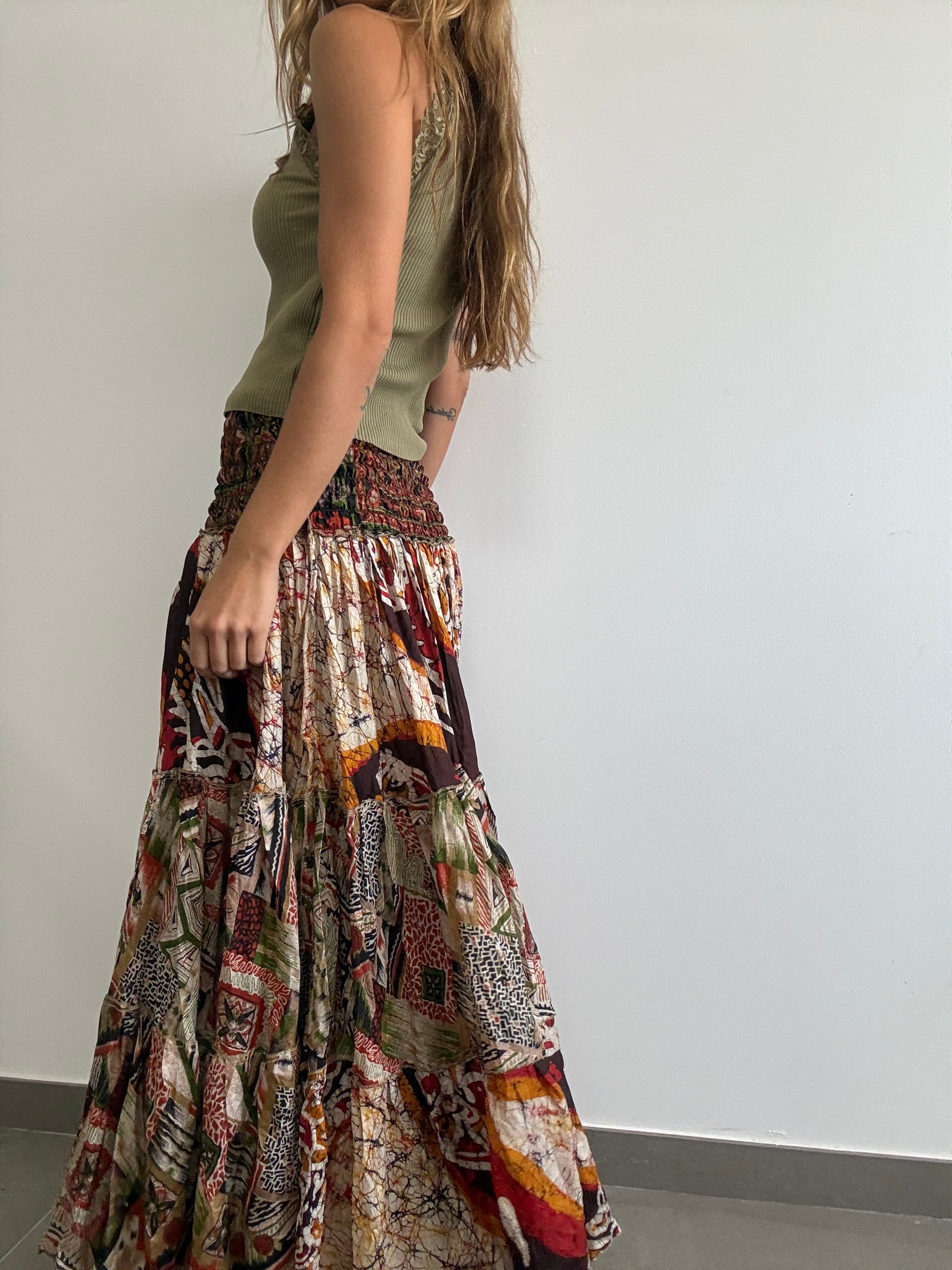 FALDA RETALES SEDA 22