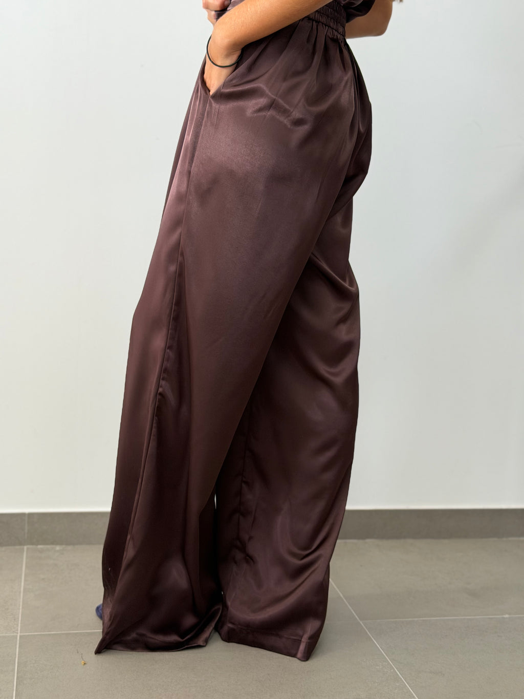 PANTALÓN VANIA BERENJENA