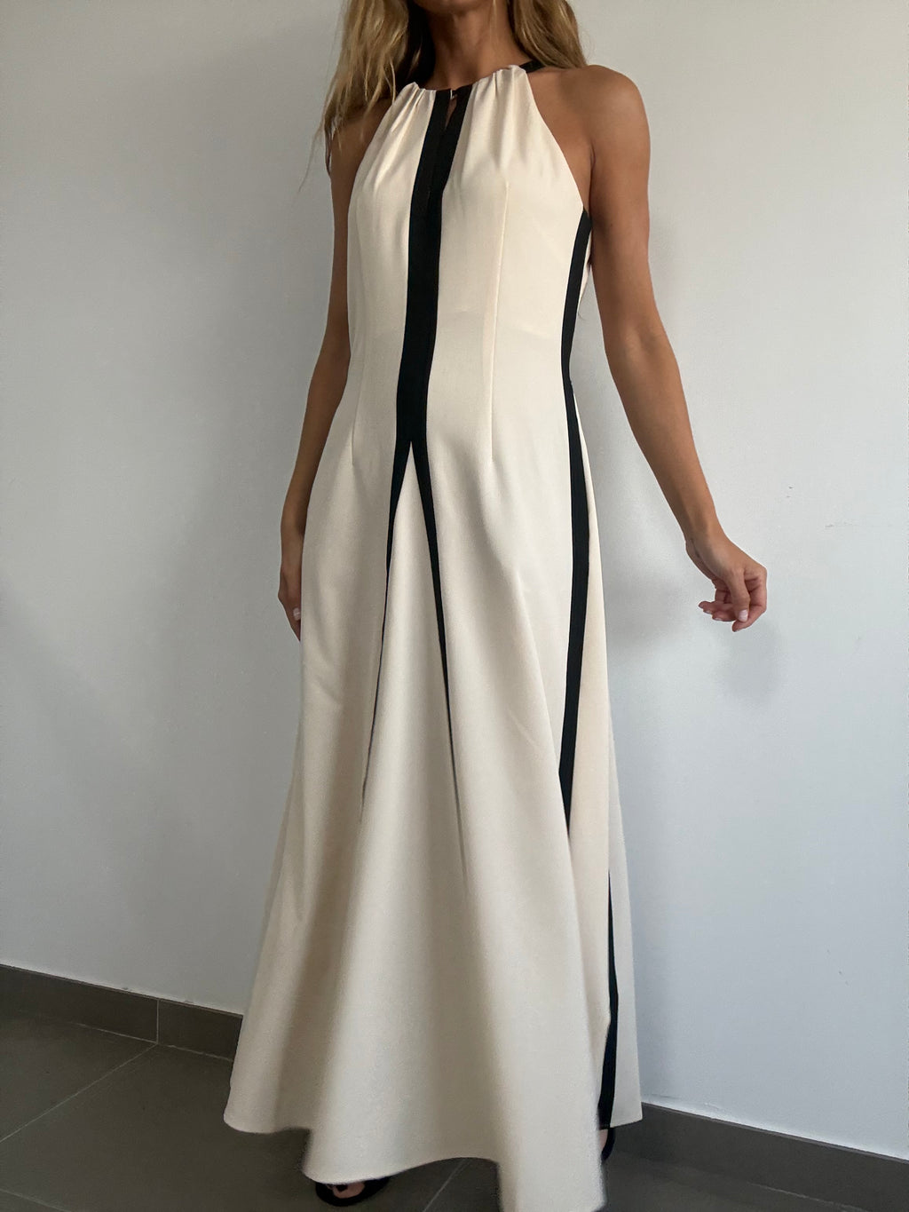 VESTIDO RUMIKA