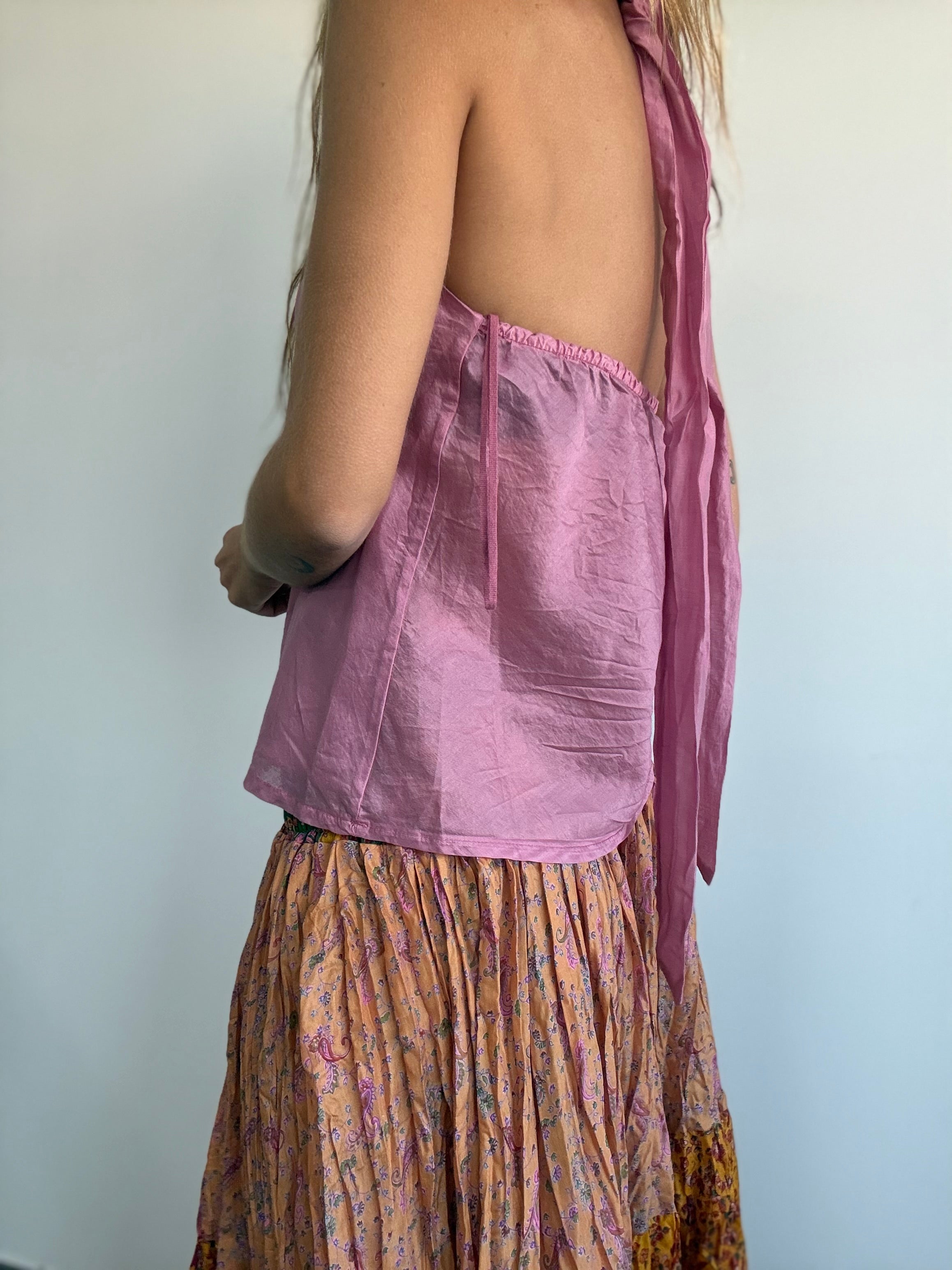TOP TENCEL ESCOTE HALTER ROSA