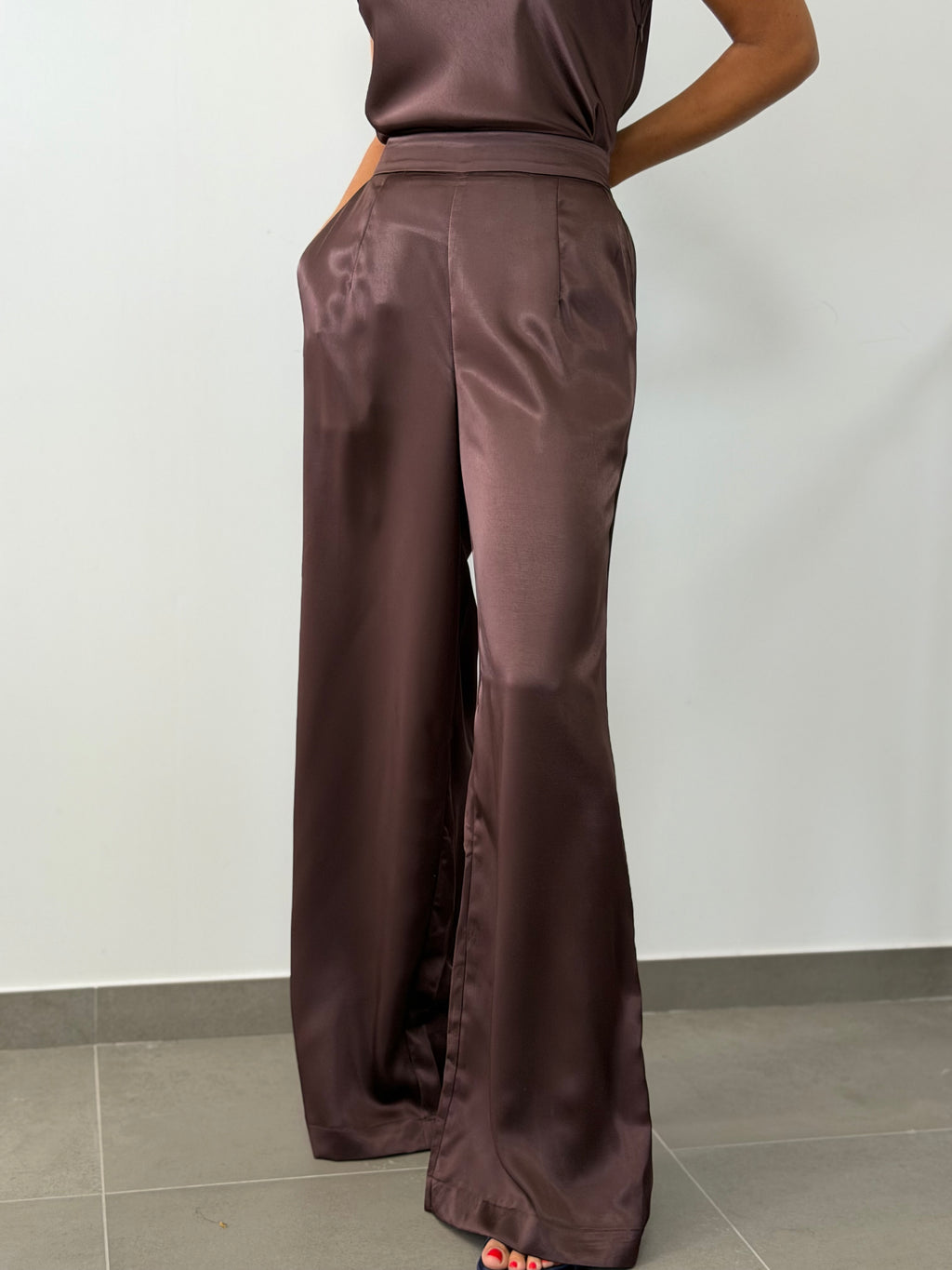 PANTALÓN VANIA BERENJENA