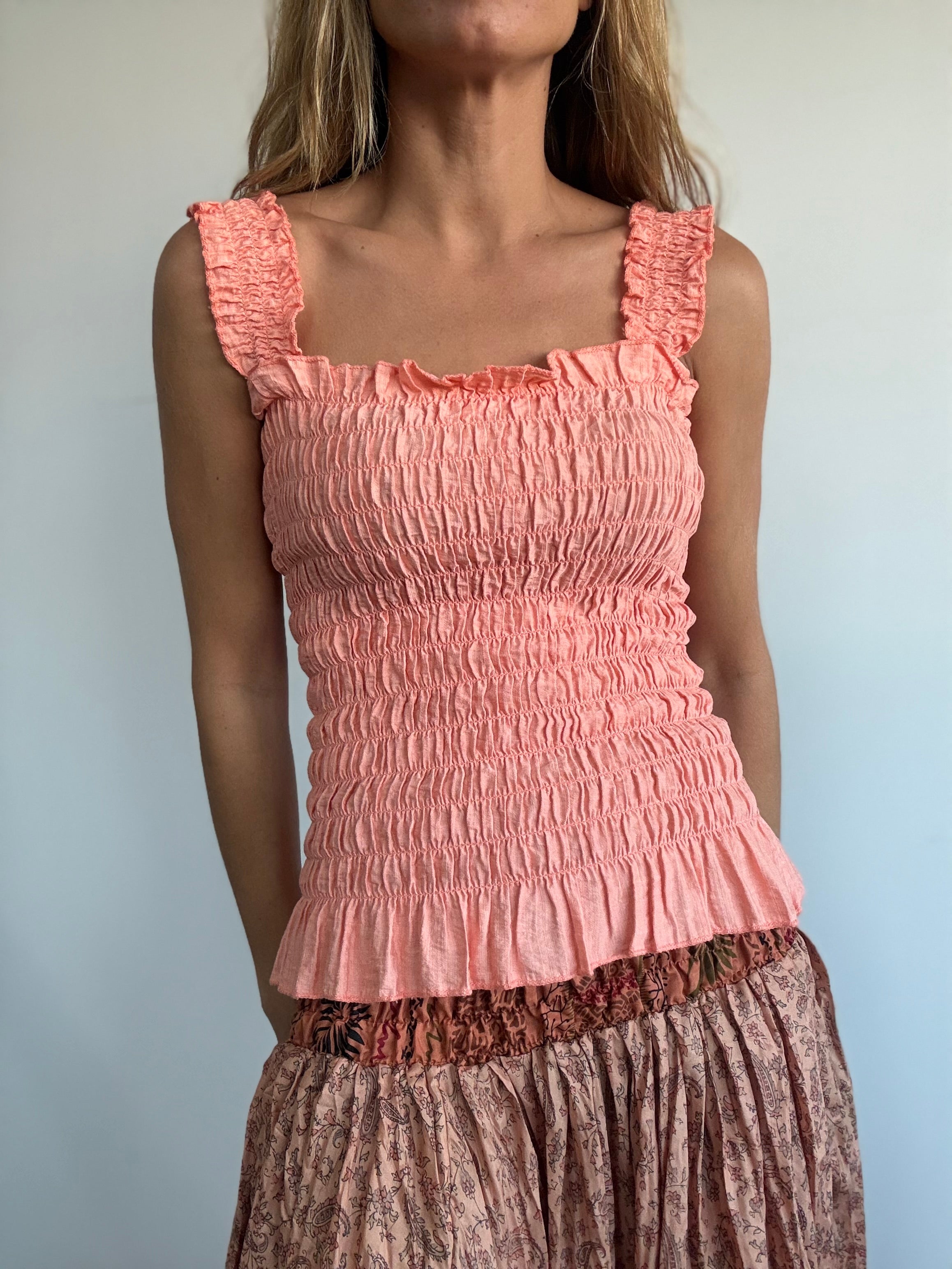 TOP FRUNCIDO TIRANTA CORAL