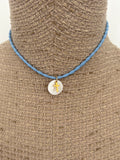 COLLAR-GARGANTILLA RIZADA CELESTE