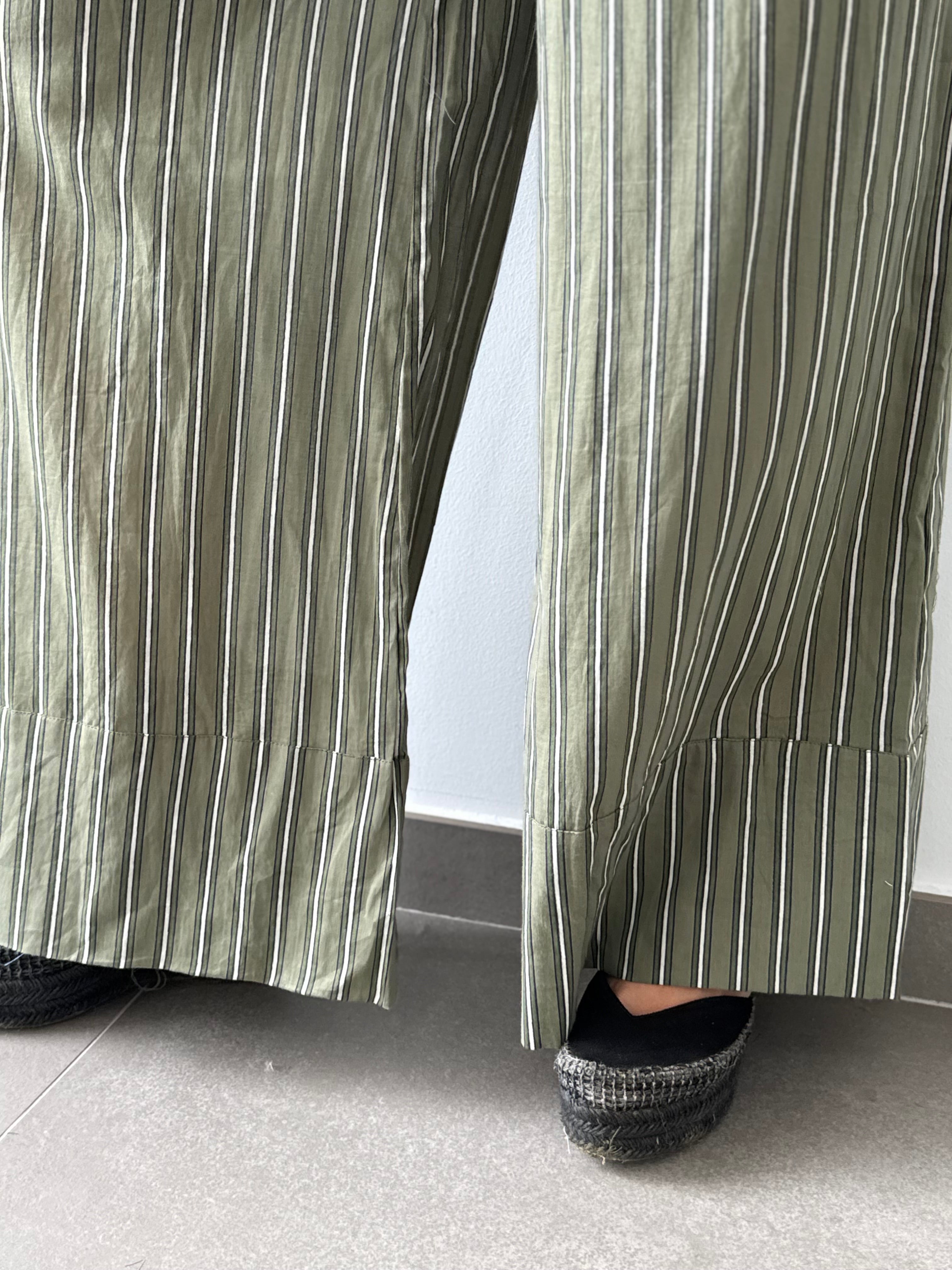 PANTALÓN FREYA VERDE