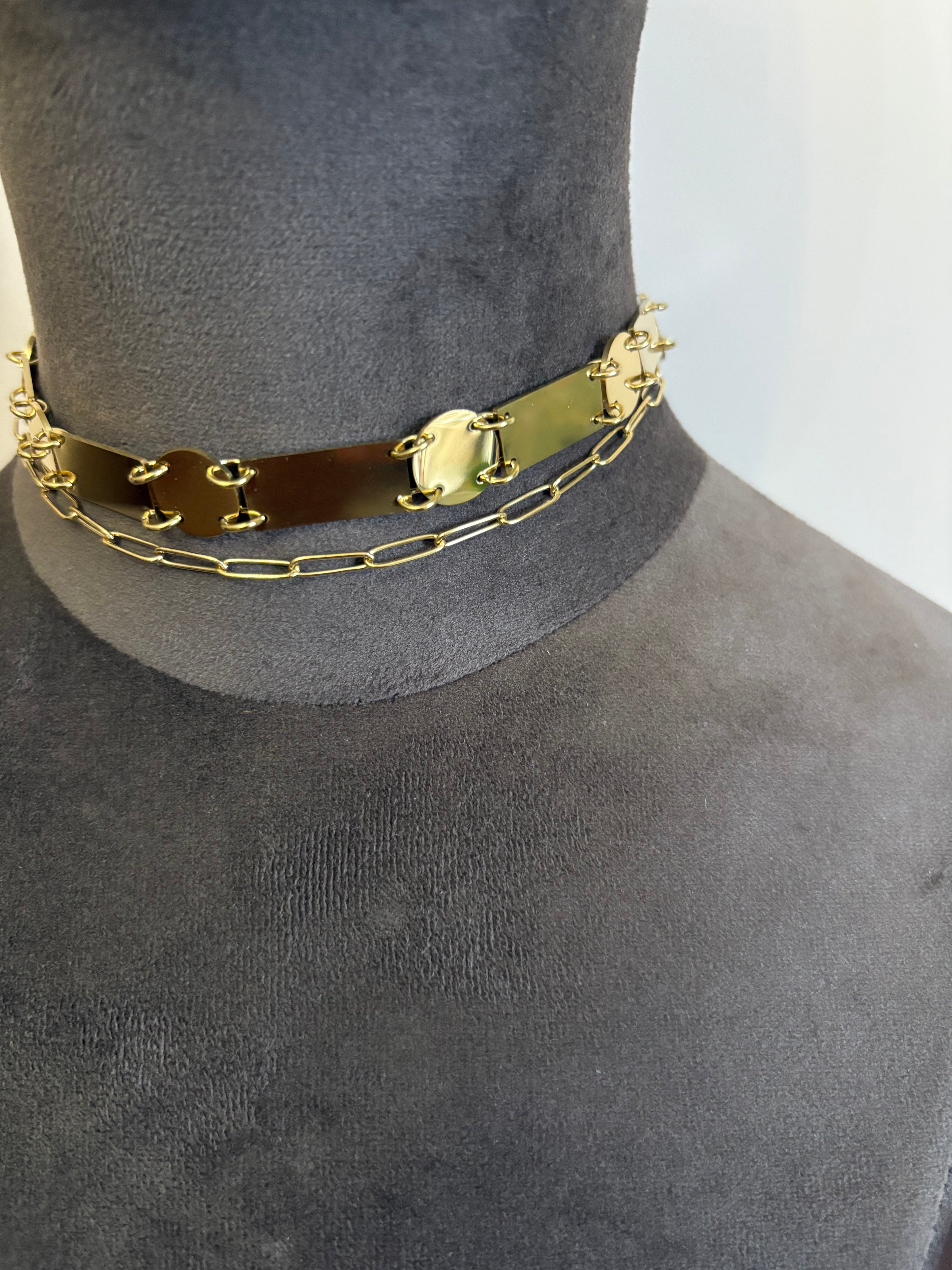 COLLAR-GARGANTILLA DOBLE