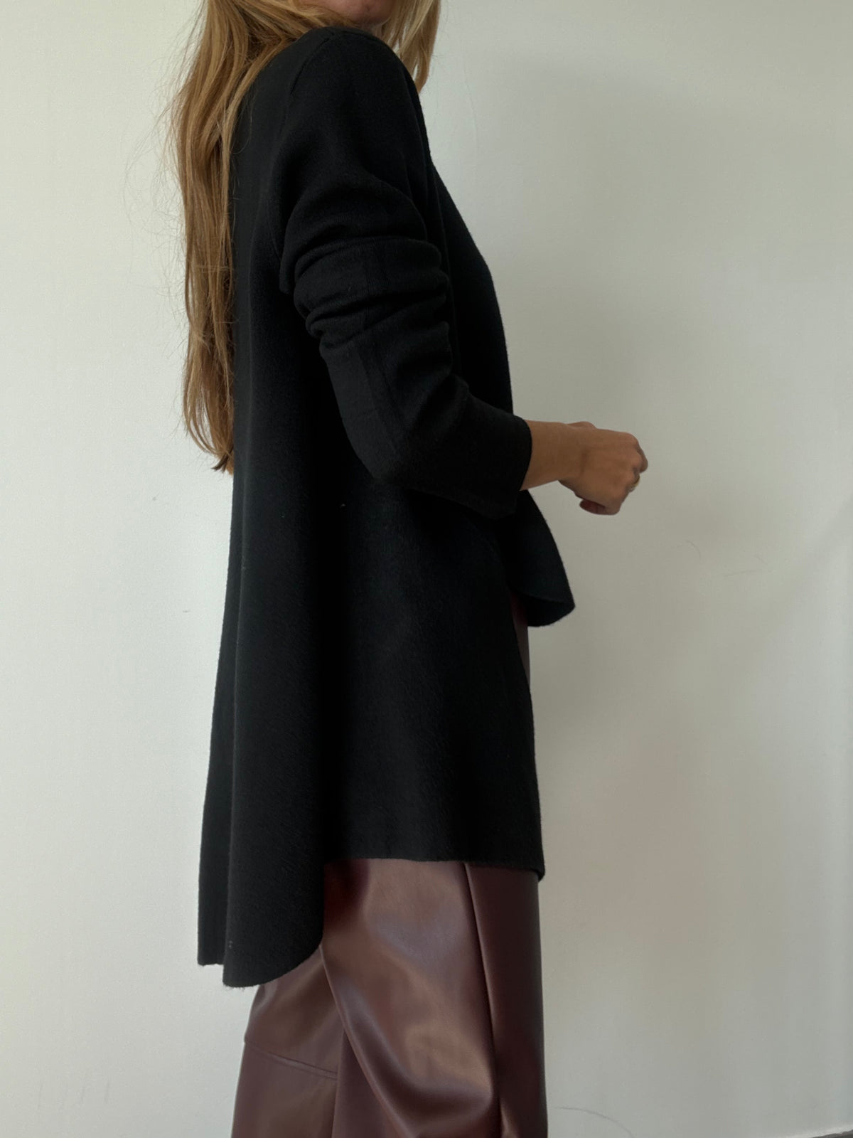 JERSEY ELINA NEGRO