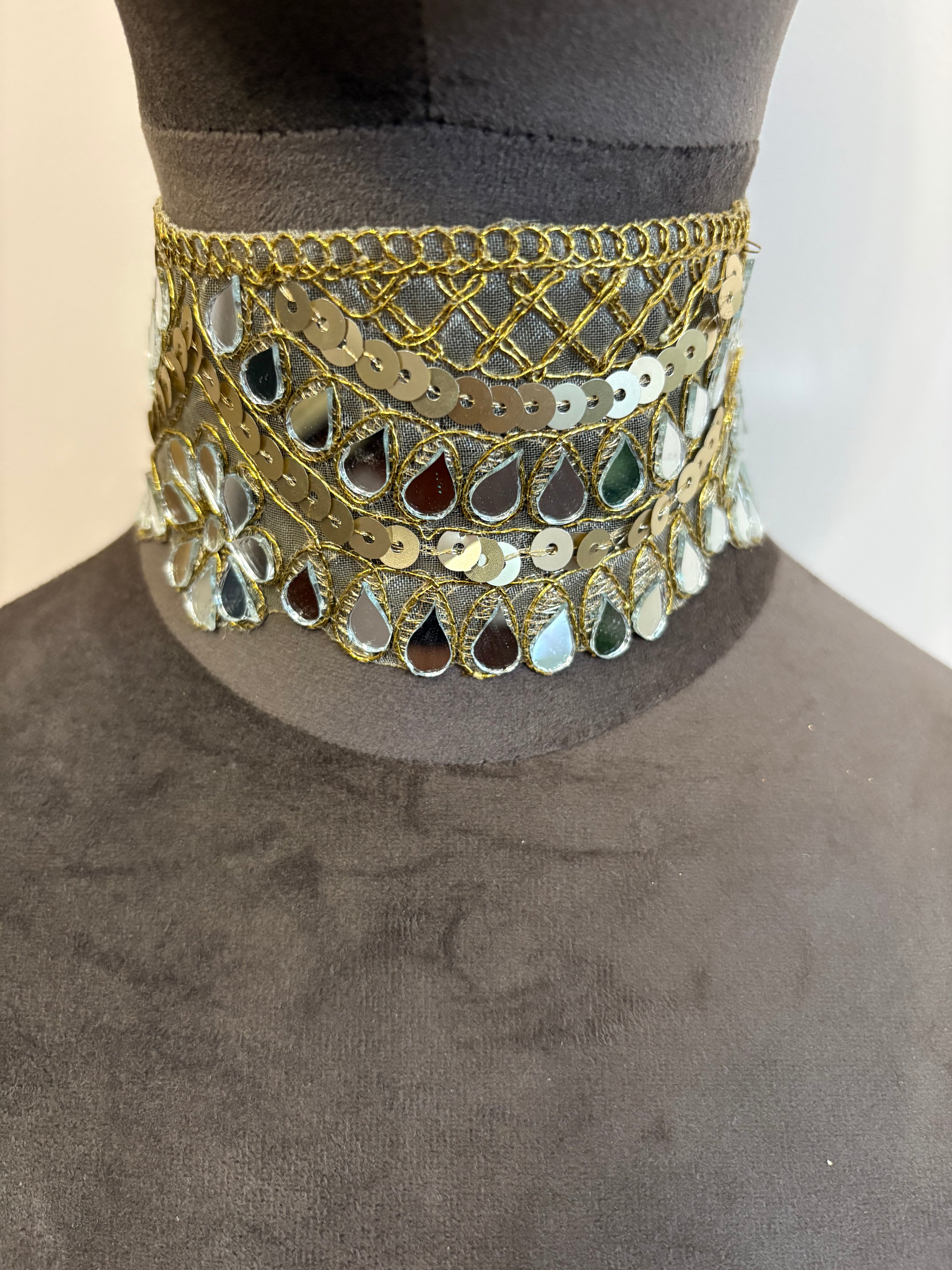 COLLAR OLAS