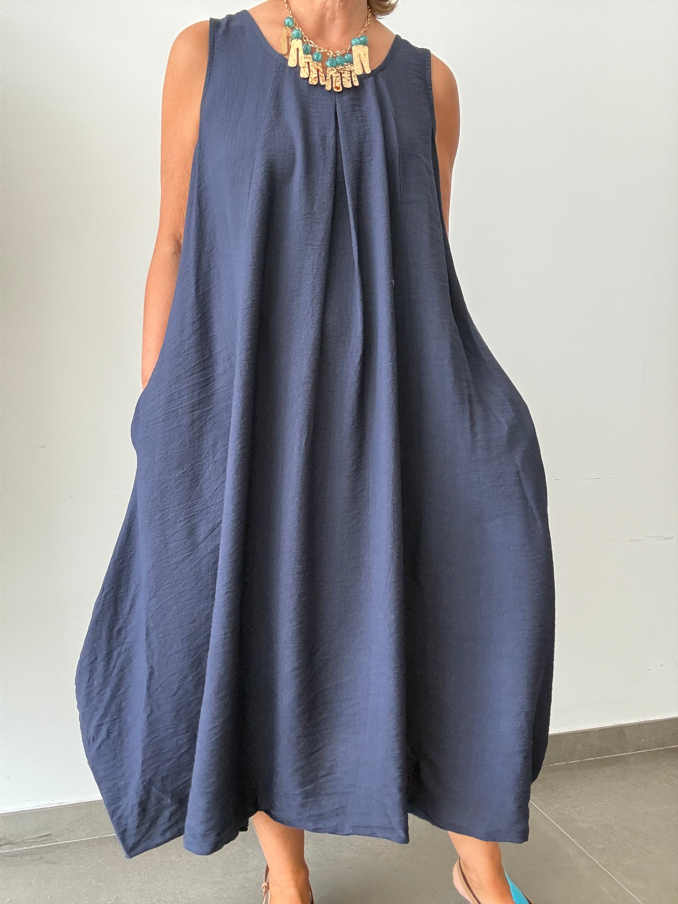 VESTIDO ABANICO MARINO