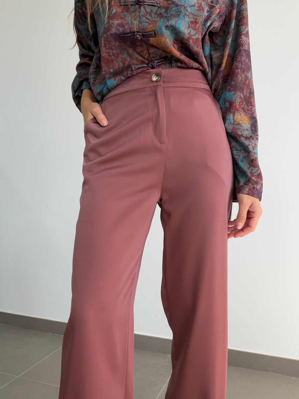 PANTALÓN CEREZO