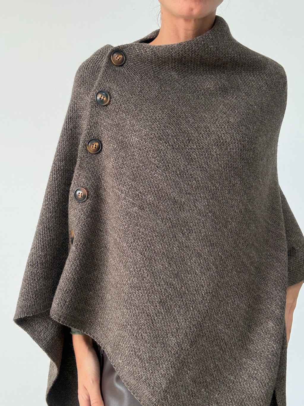 PONCHO ULA TABACO